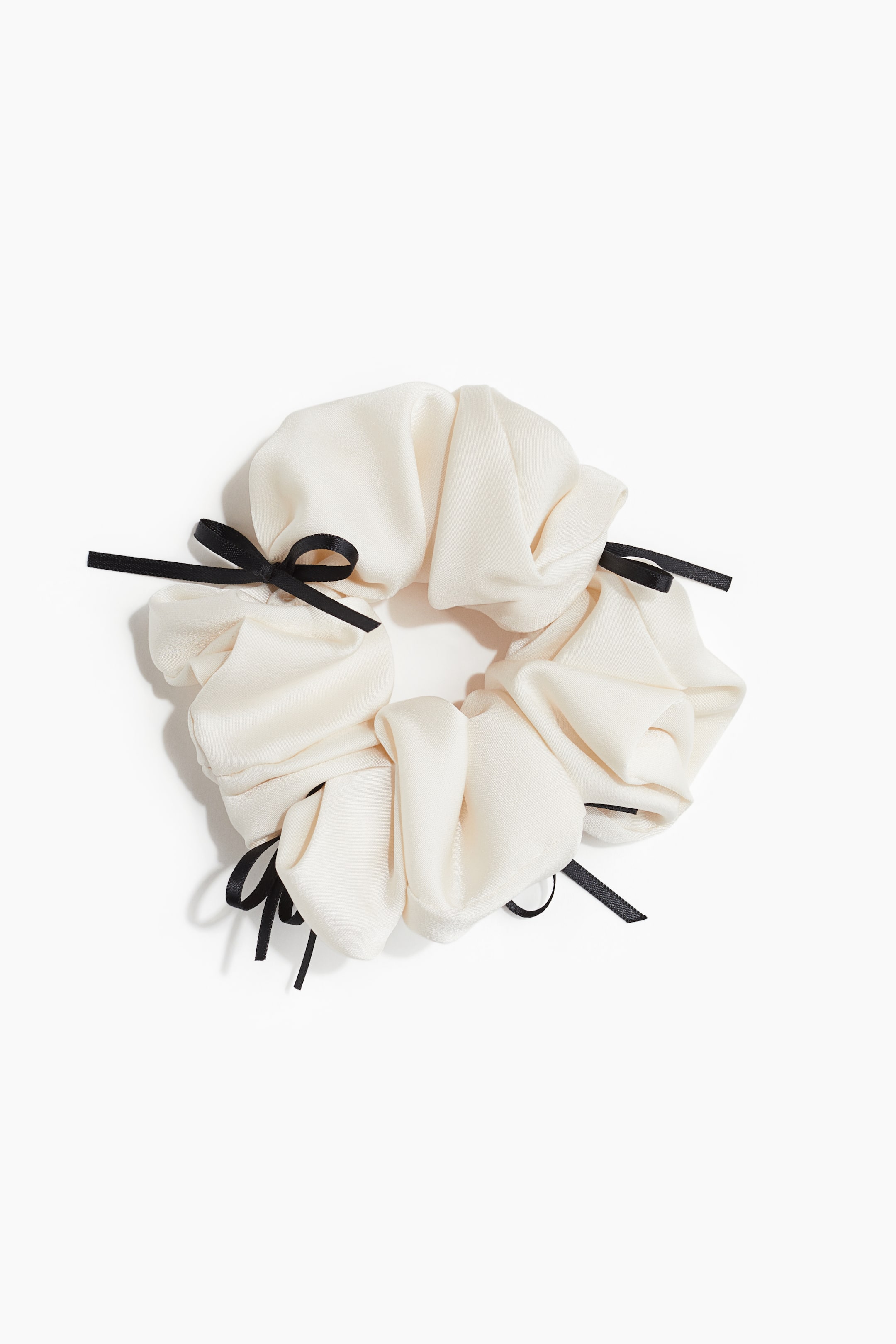 Bow-decorated Scrunchie