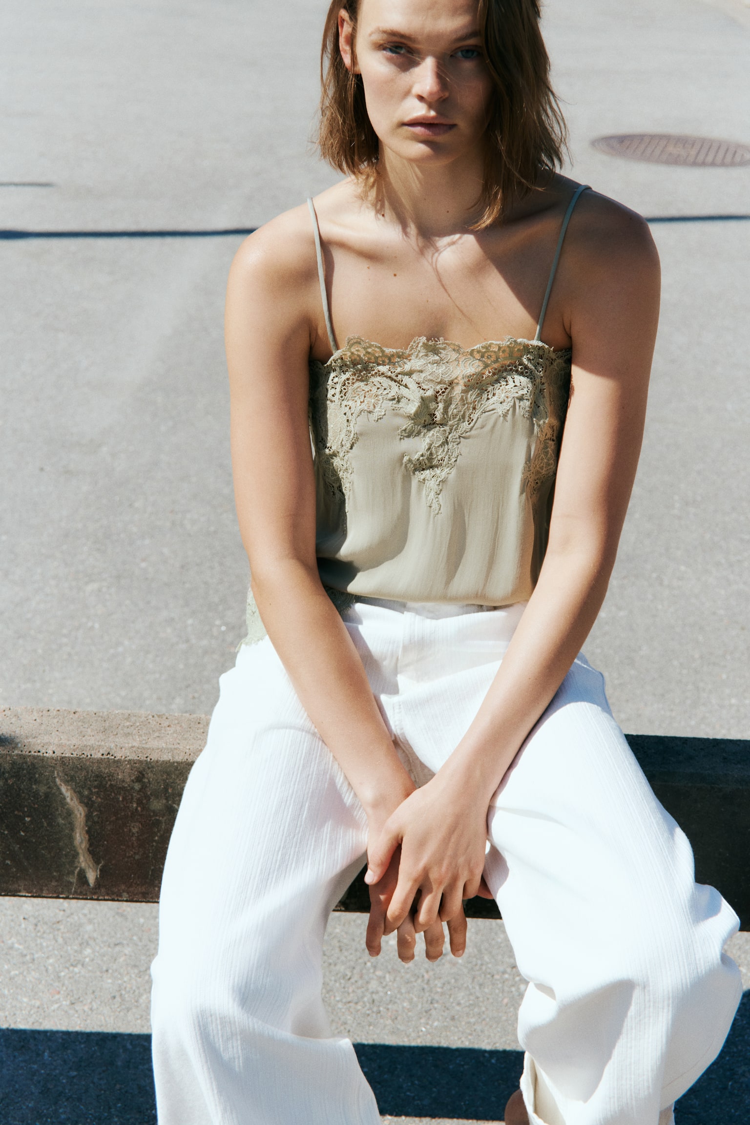 Lace-trimmed viscose top - Sage green/Black/White - 1