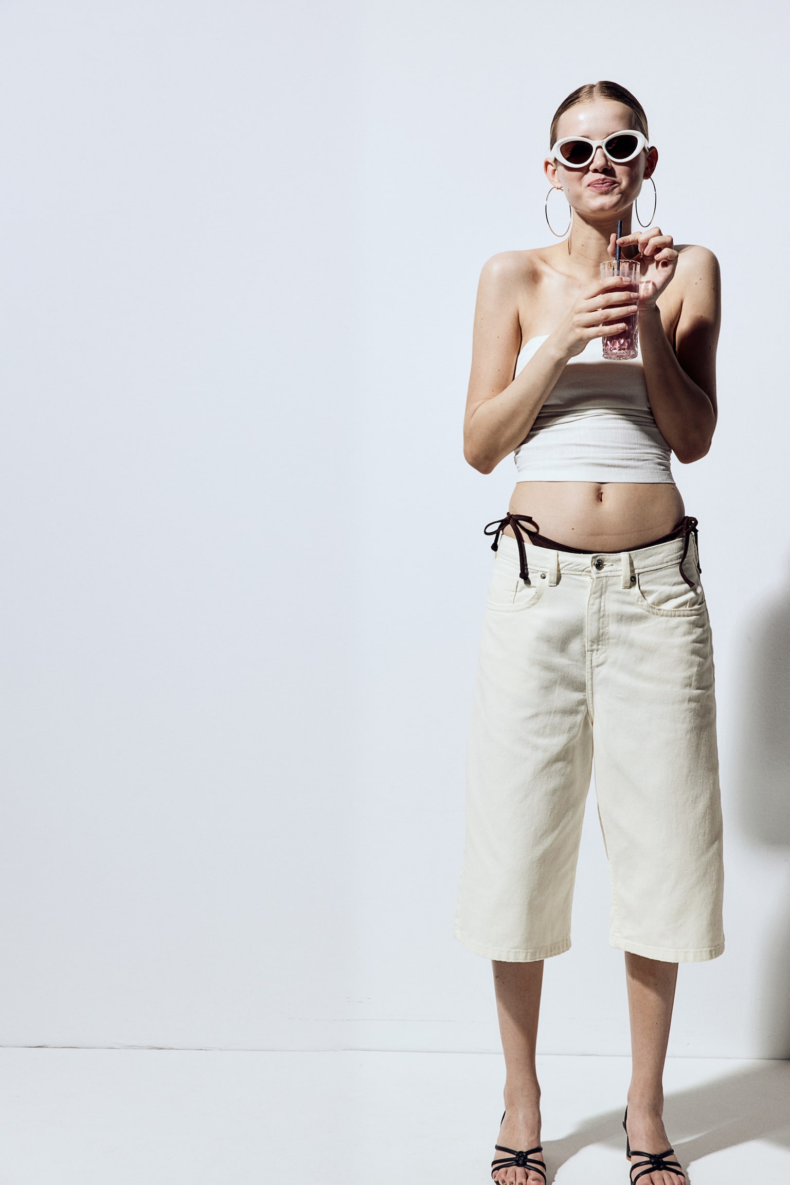 Knee Length Twill Shorts - Cream/Greige/Black - 5