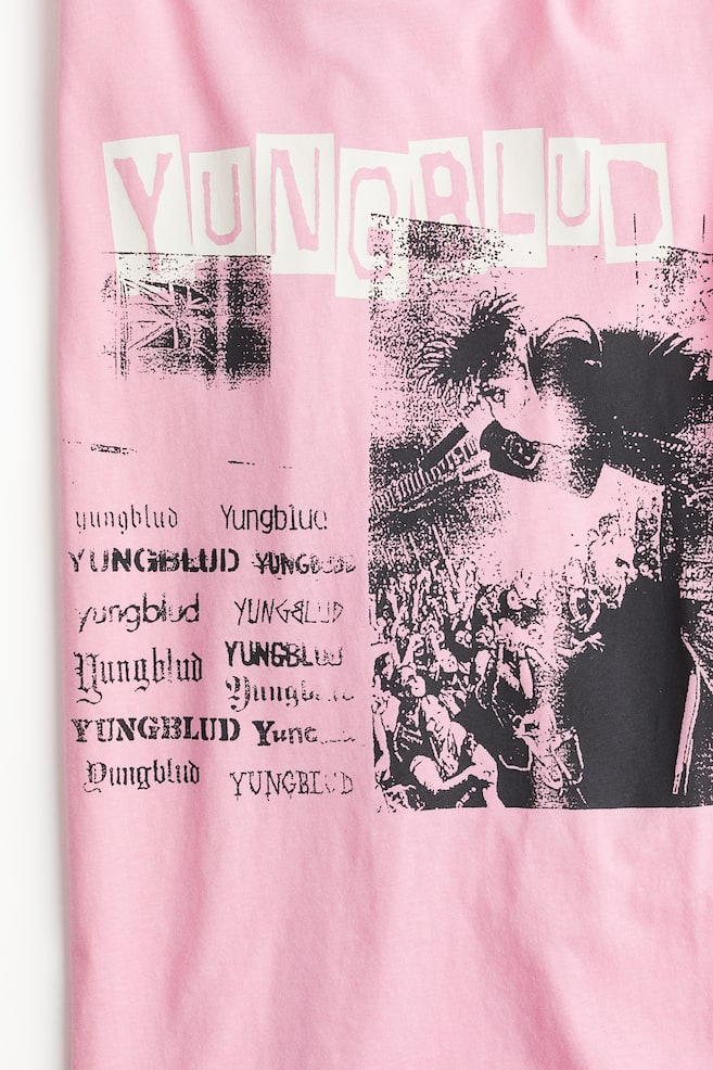 Oversized printed T-shirt - Light pink/Yungblud/Cream/Formula 1/Light grey/Fender/White/Mary J Blige/dc/dc/dc/dc/dc/dc/dc/dc/dc - 4