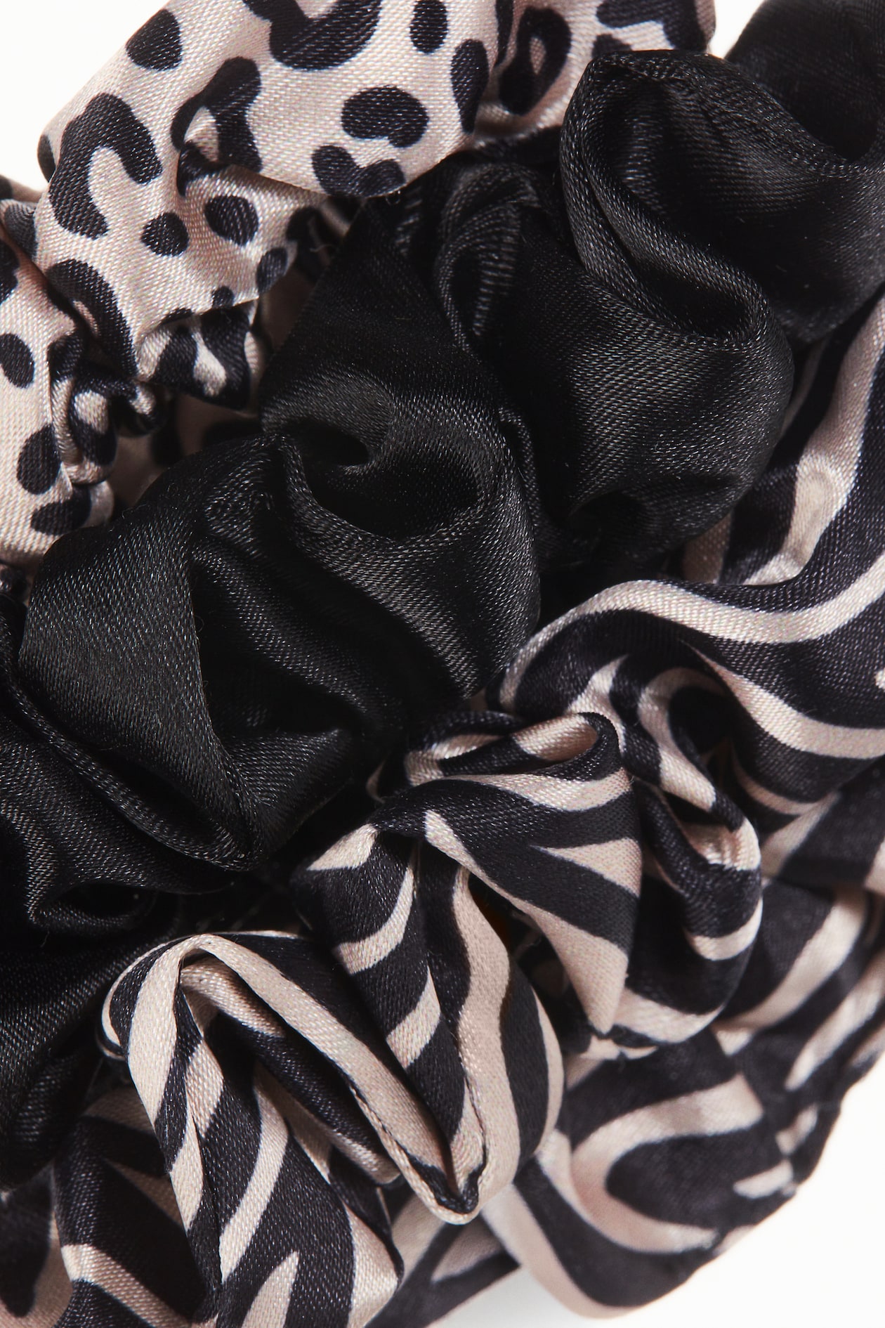 3-Pack Scrunchies - image 2
