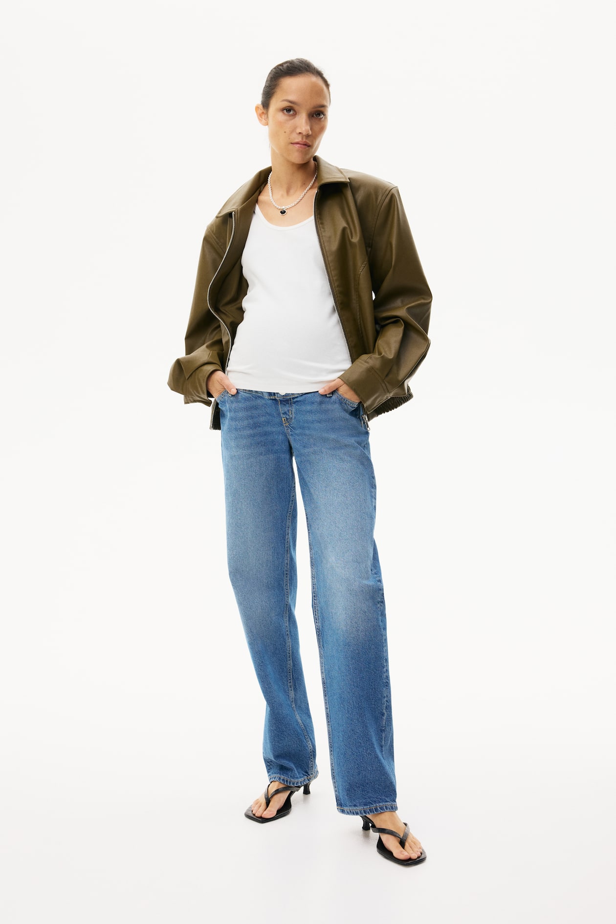 MAMA Straight Jeans