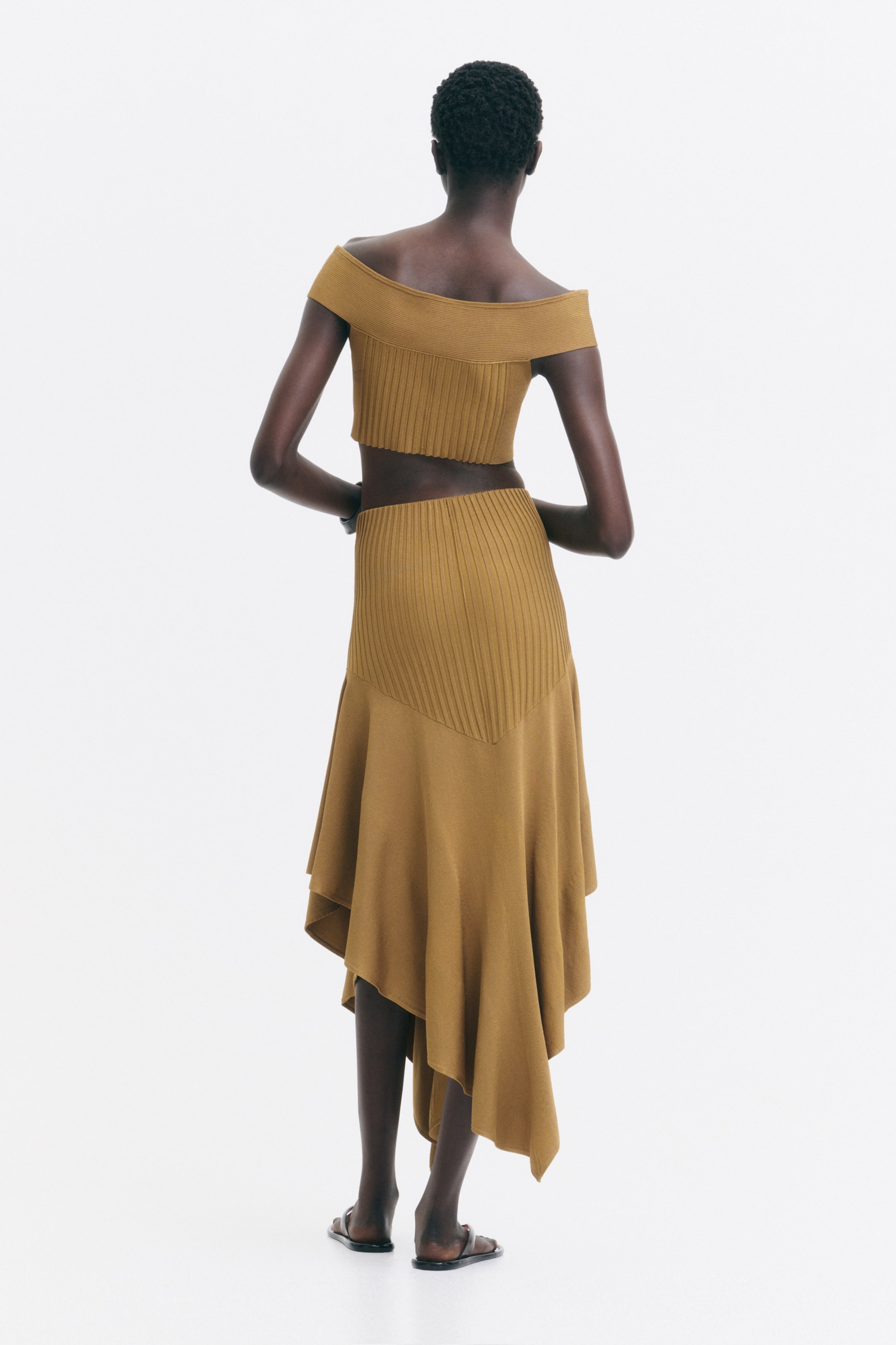 Jupe asymétrique en tricot