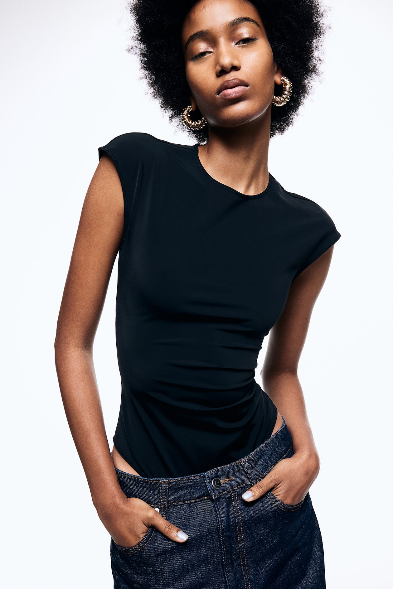 Cap-sleeved Bodysuit - Round Neck - Short sleeve - Black - Ladies | H&M US