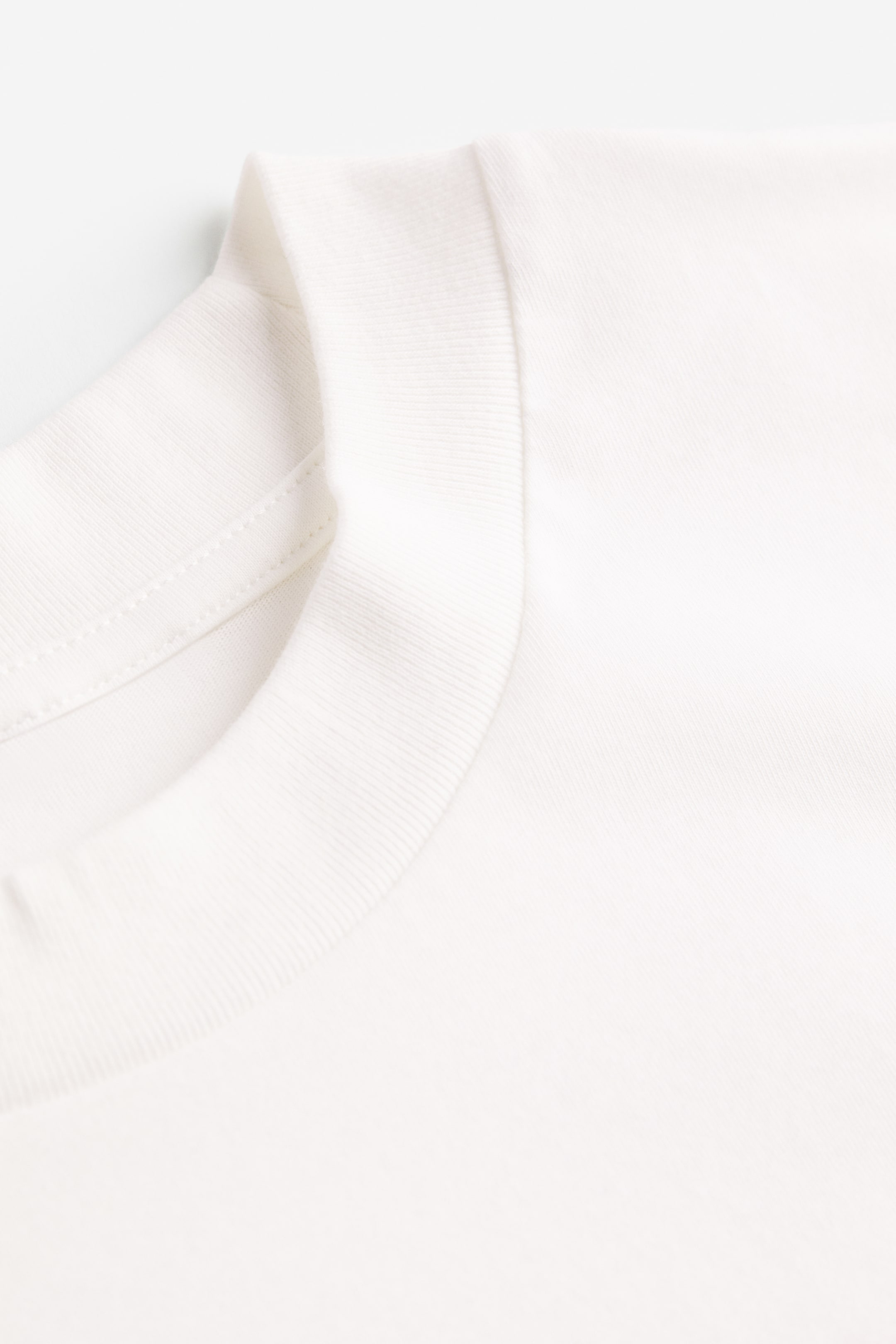 Grotere afbeelding bekijken: Oversized T-shirtjurk met print - Wit/Surfin' waves - DAMES | H&M BE 2