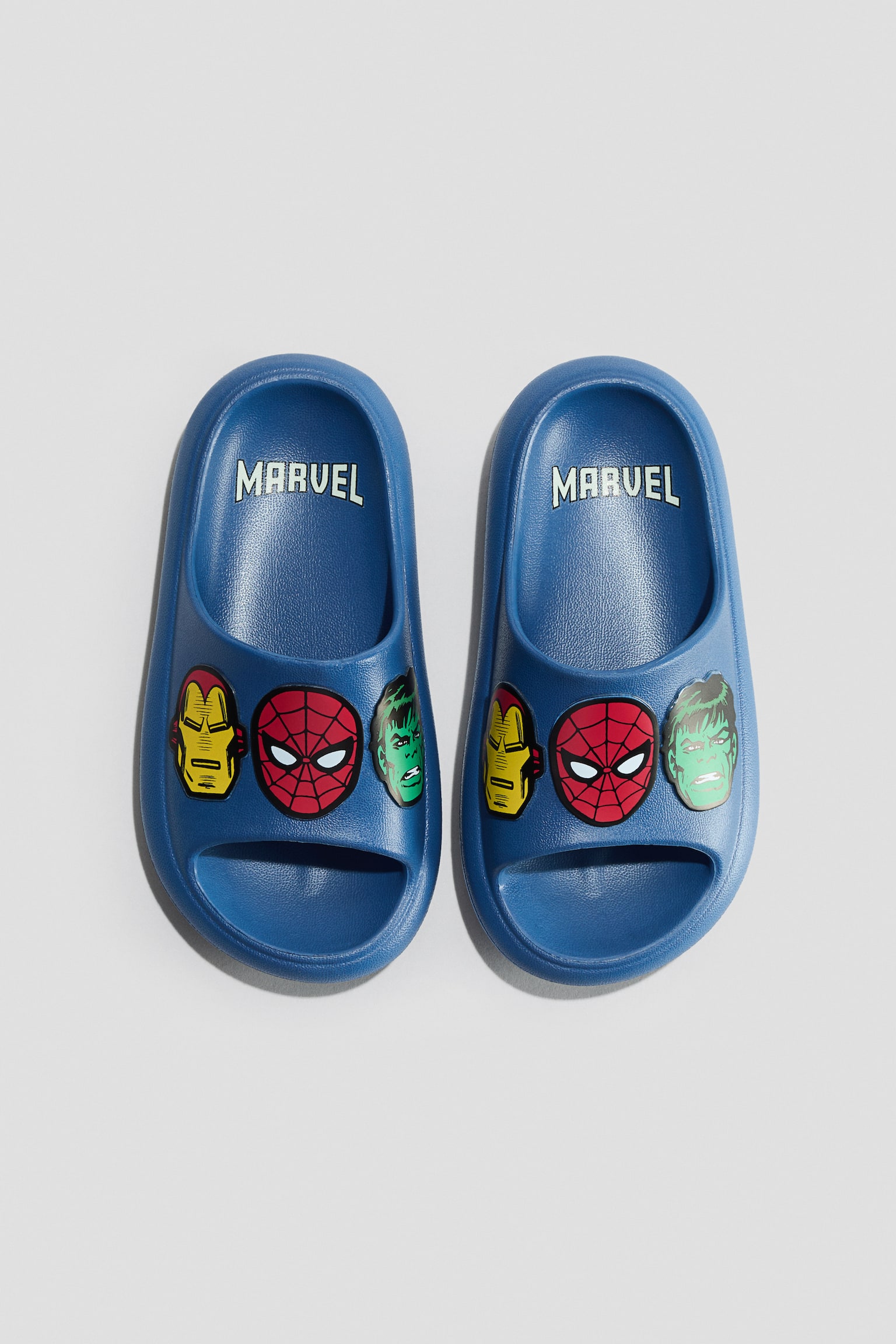 Chunky pool shoes - 1