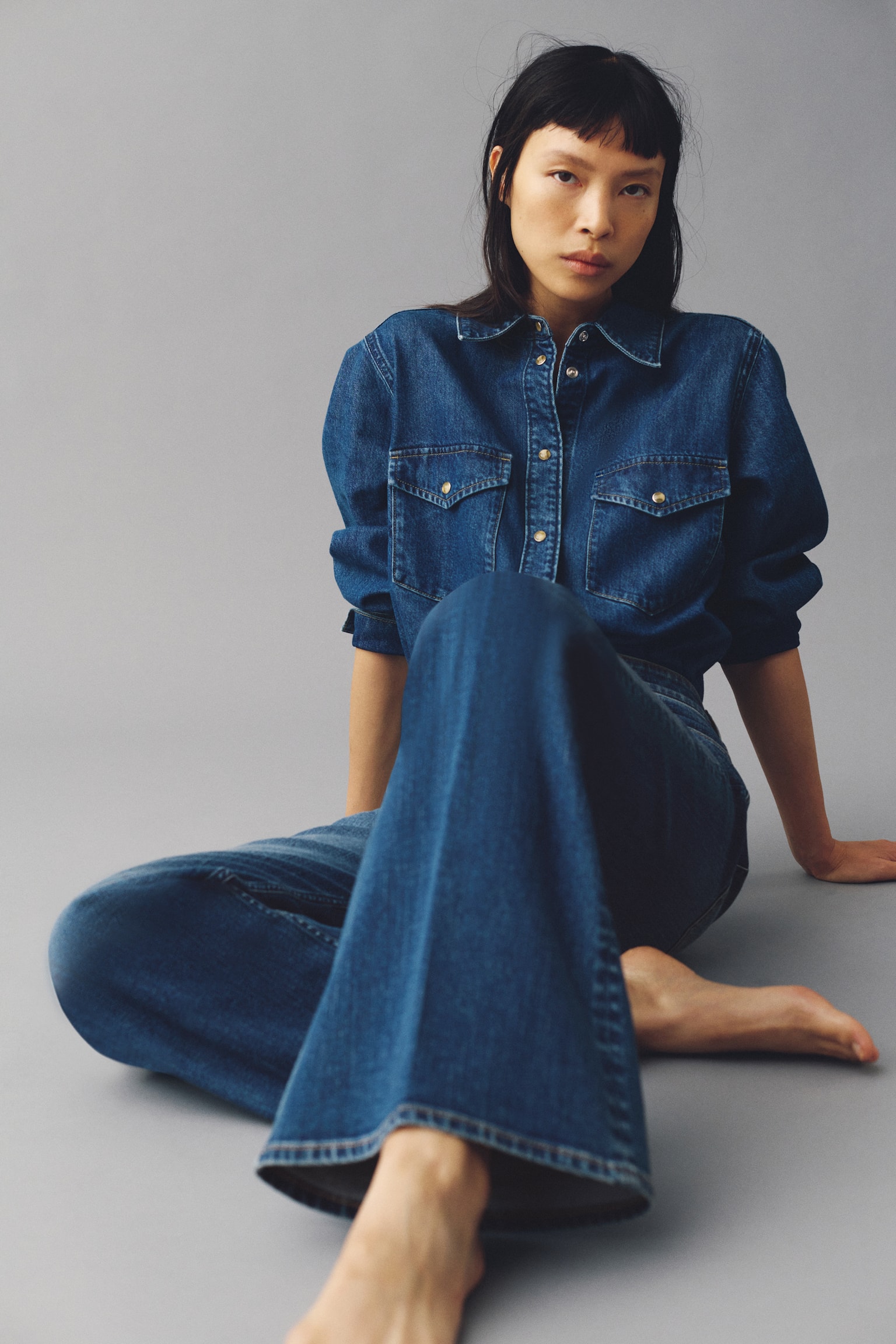 Flared High Jeans - Blu denim/Blu denim scuro/Bianco/Grigio scuro/Blu denim/Blu denim chiaro/Blu denim/Blu denim/Blu denim/Blu denim scuro - 1