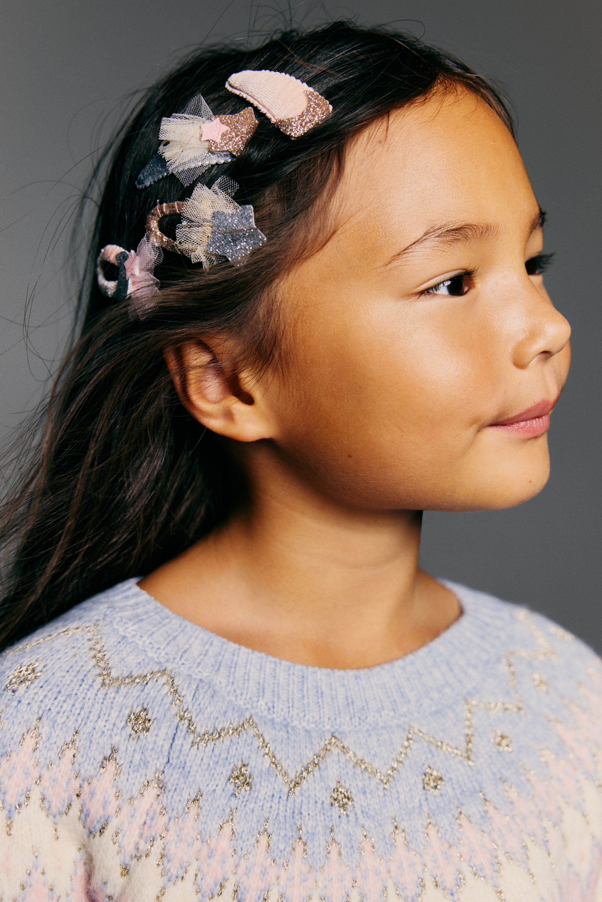 ハンドメイドベビーヘアクリップ  ヘアクリップ　Haru☆様 ハンドメイドベビーヘアクリップ オーバルパッチンピン風 いちご