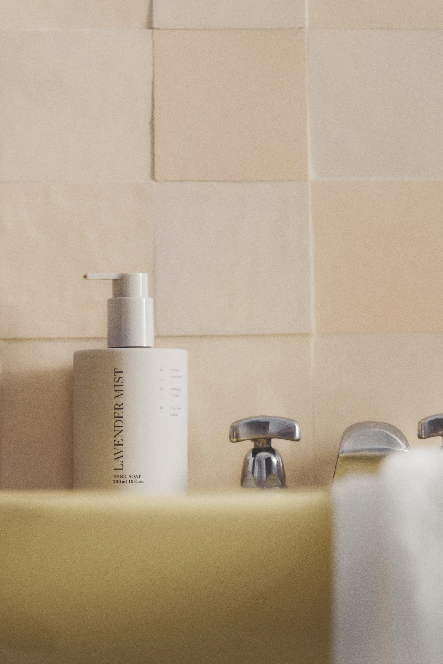 Hand soap - Hinoki Woods/Salt Ritual/Lavender Mist - 1