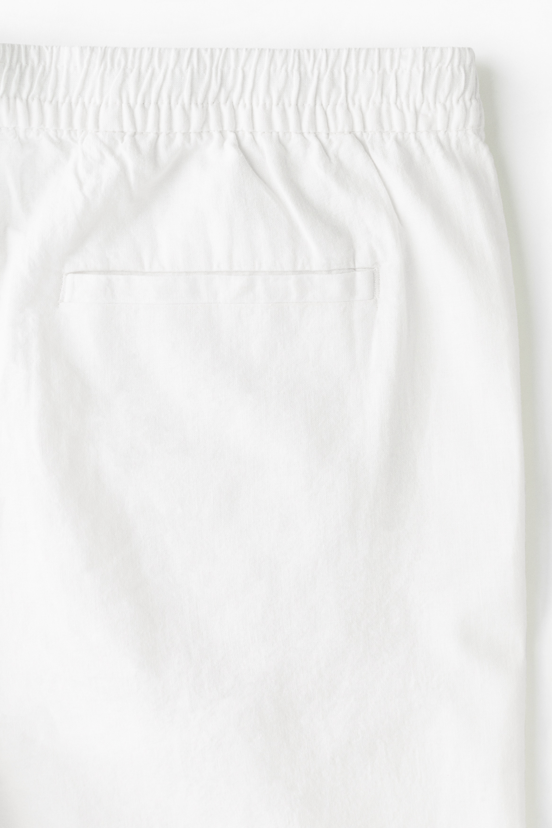 Regular Fit Linen-blend shorts