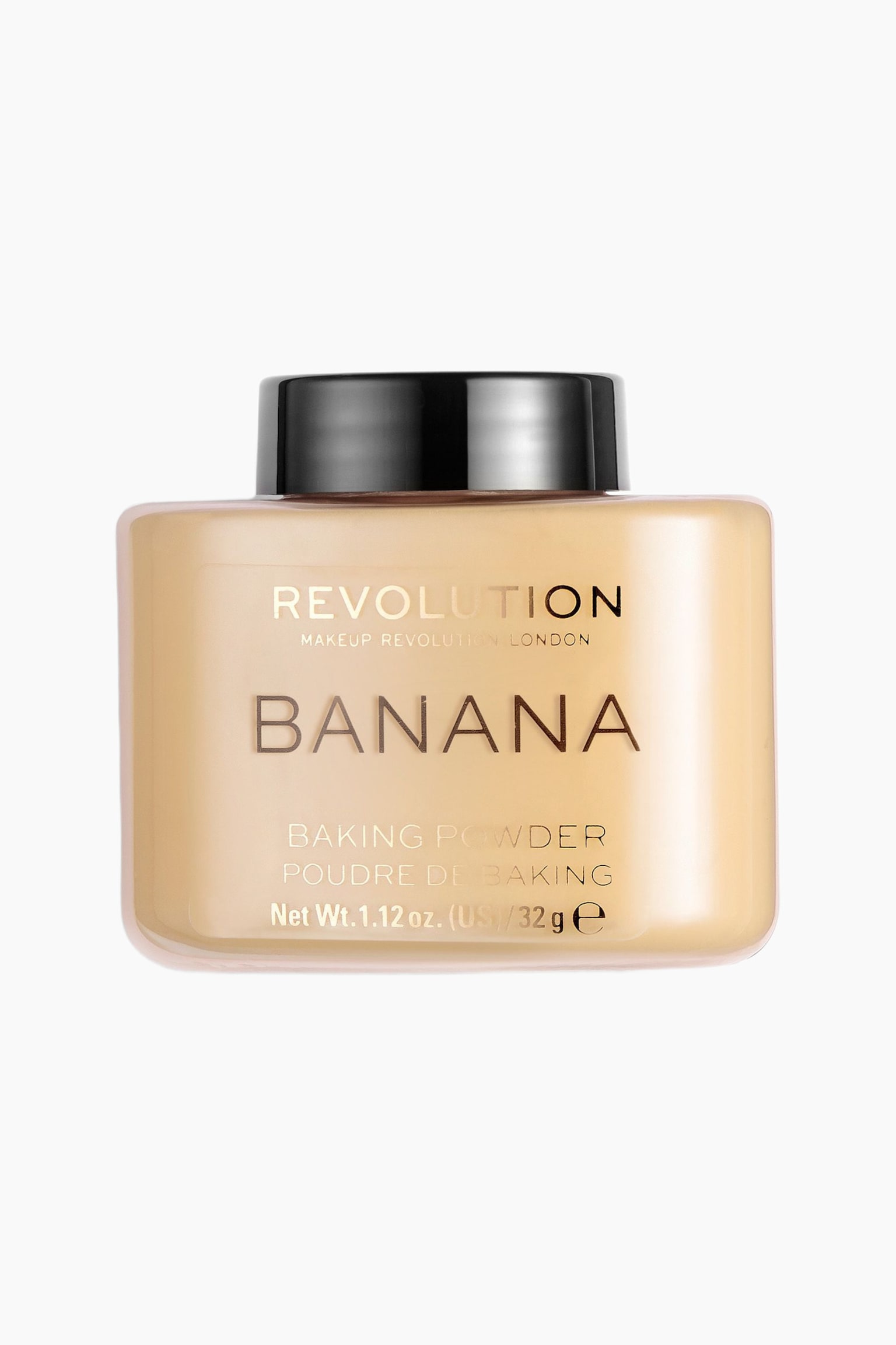 En rektangulÃ¦r, gennemsigtig plastflaske med Makeup Revolution Banana Baking Powder vises forfra og er fyldt med lysegult pulver. Flasken har en sort cylindrisk hÃ¦tte Ã¸verst og guldbogstaver pÃ¥ forsiden med teksten "REVOLUTION BANANA BAKING POWDER."