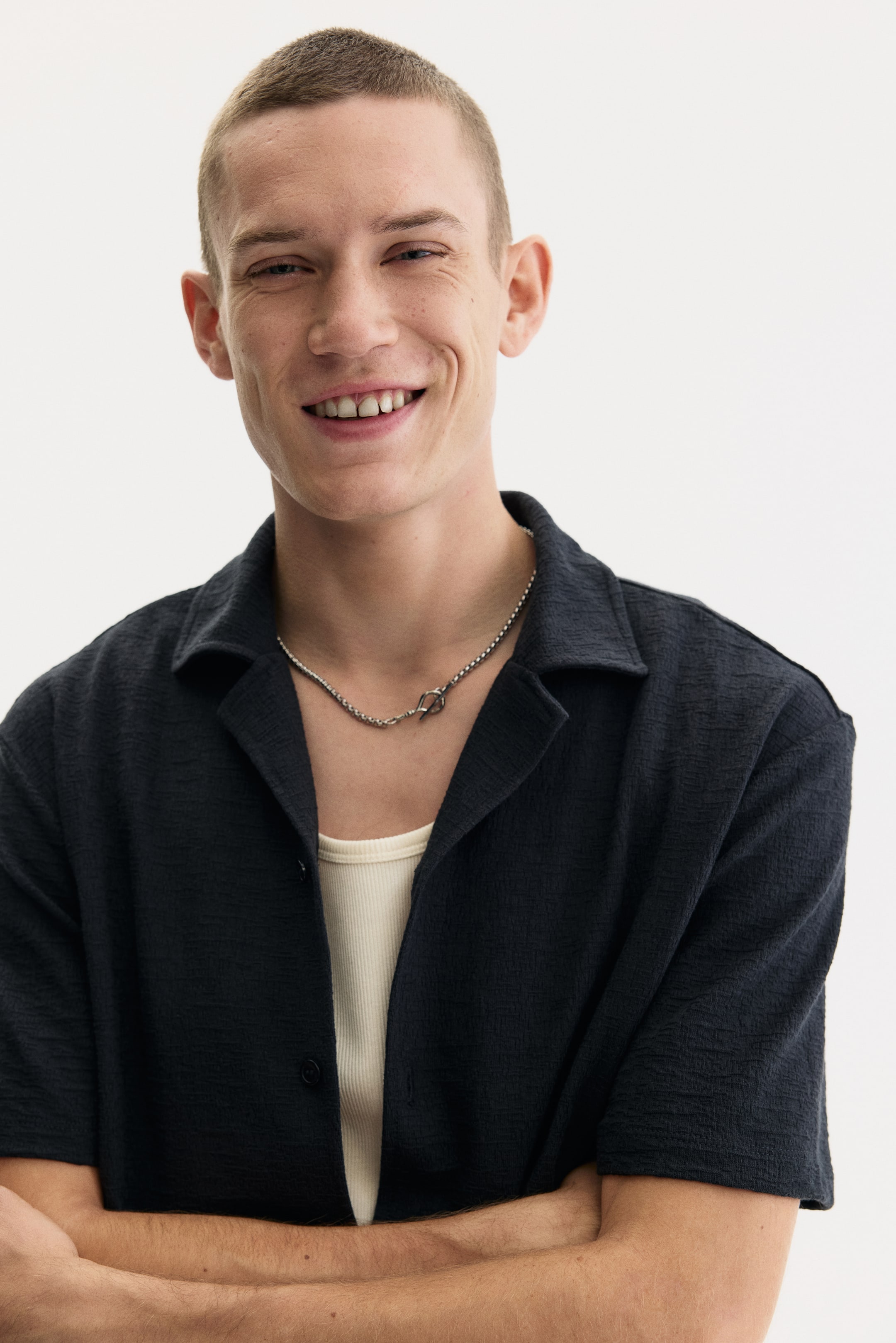 View larger image: Regular-Fit Jersey Resort Shirt - Black - Men | H&M US 3