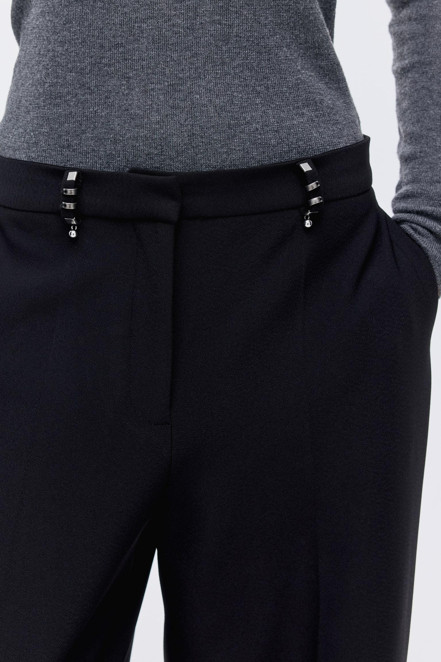 Pantalón sastre con remaches - Negro - 3