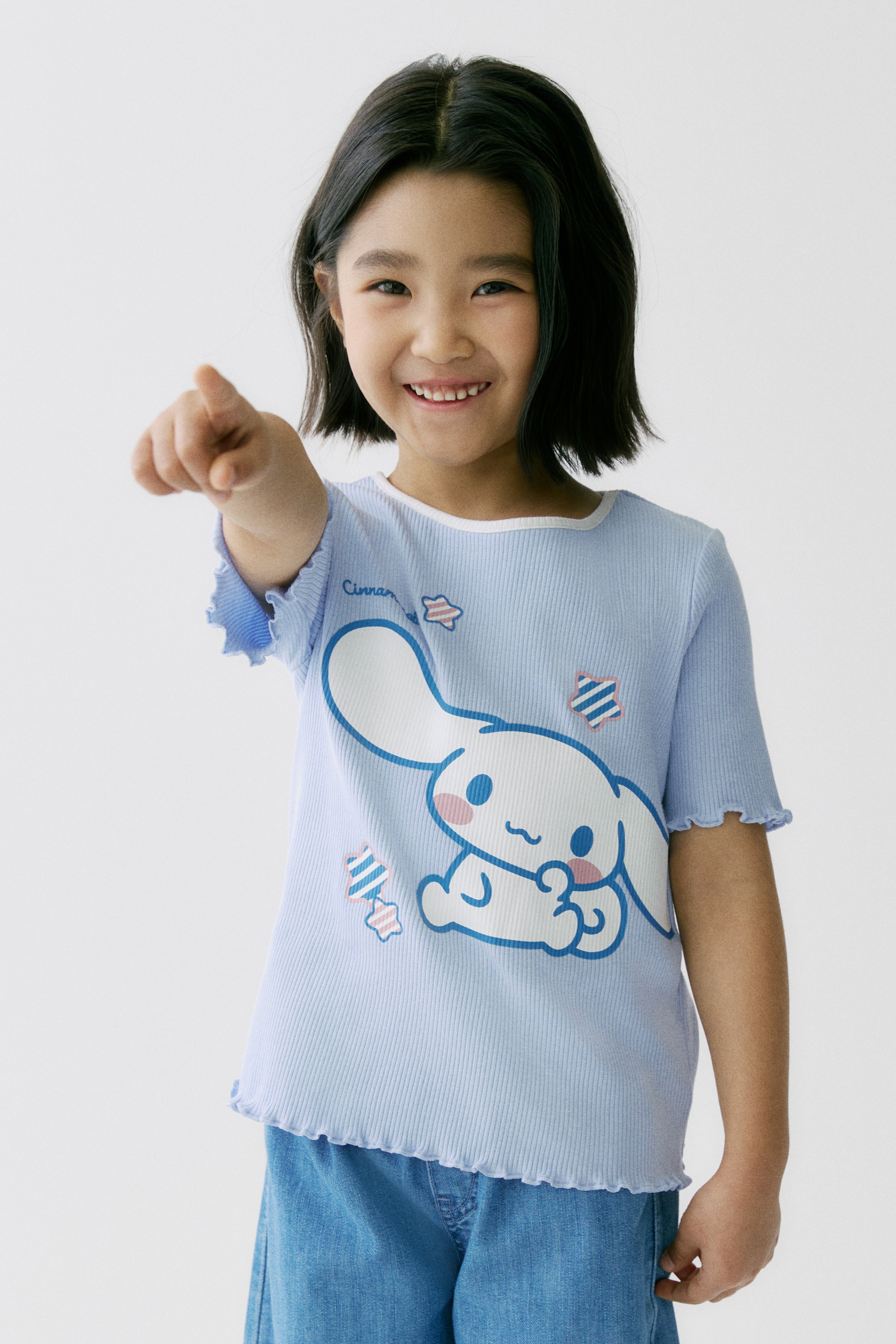 Áo thun in hình - Xanh dương nhạt/Cinnamoroll/Màu kem/Cinnamoroll/Màu xanh tím than/Hello Kitty