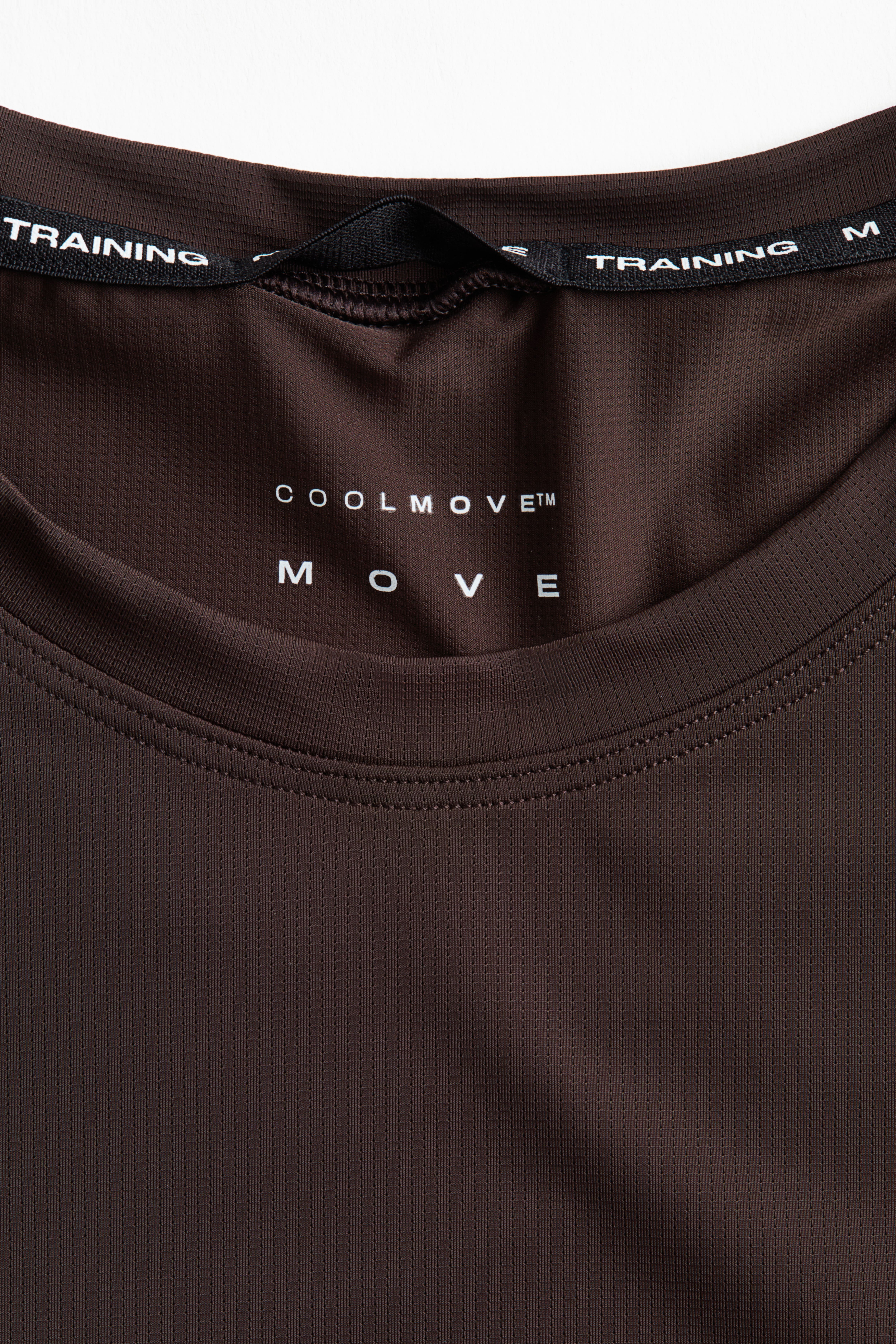 Muscle Fit Sports Tank Top with CoolMove™