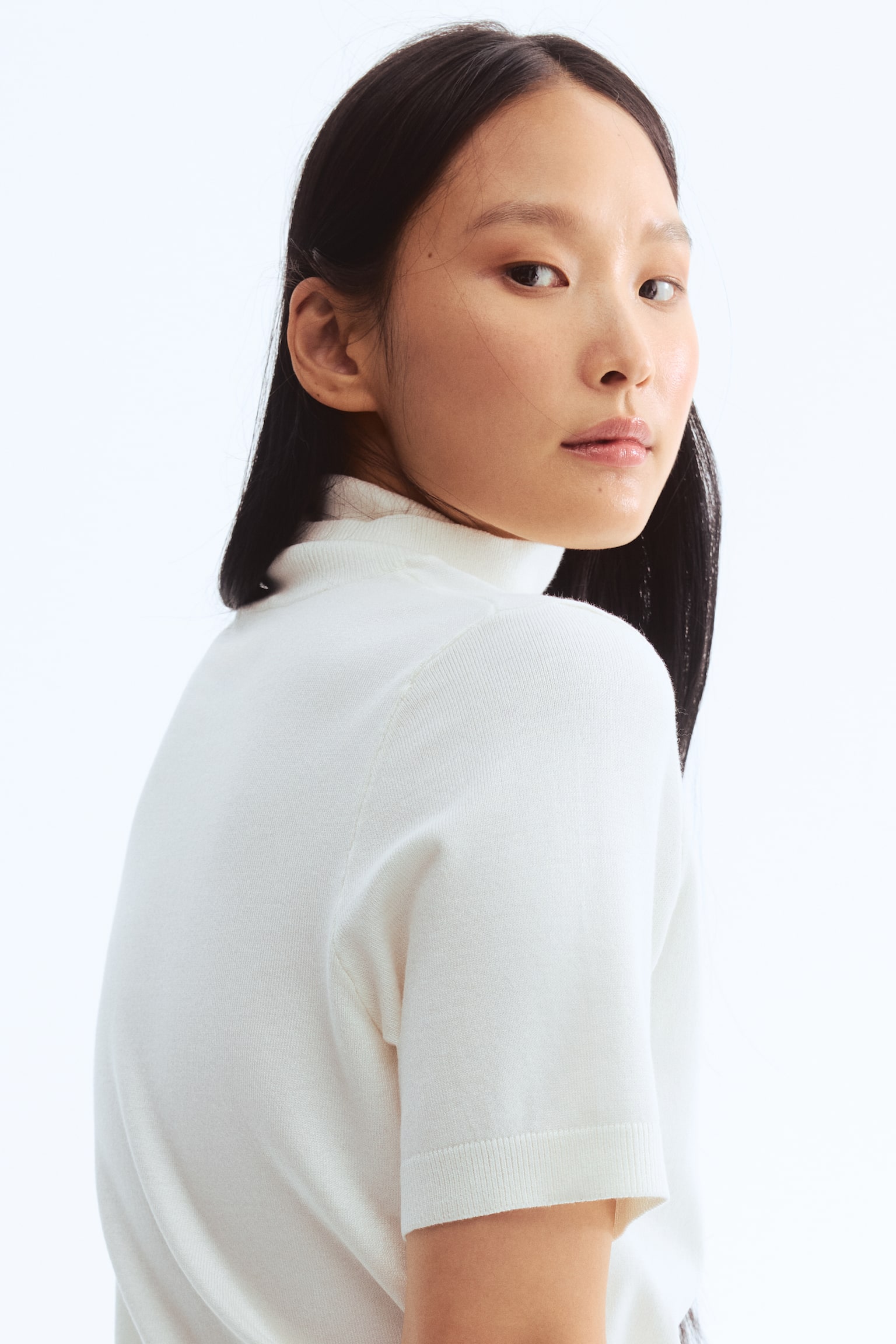 Fine-knit polo-neck top - White/Beige/Red/Black/striped - 3