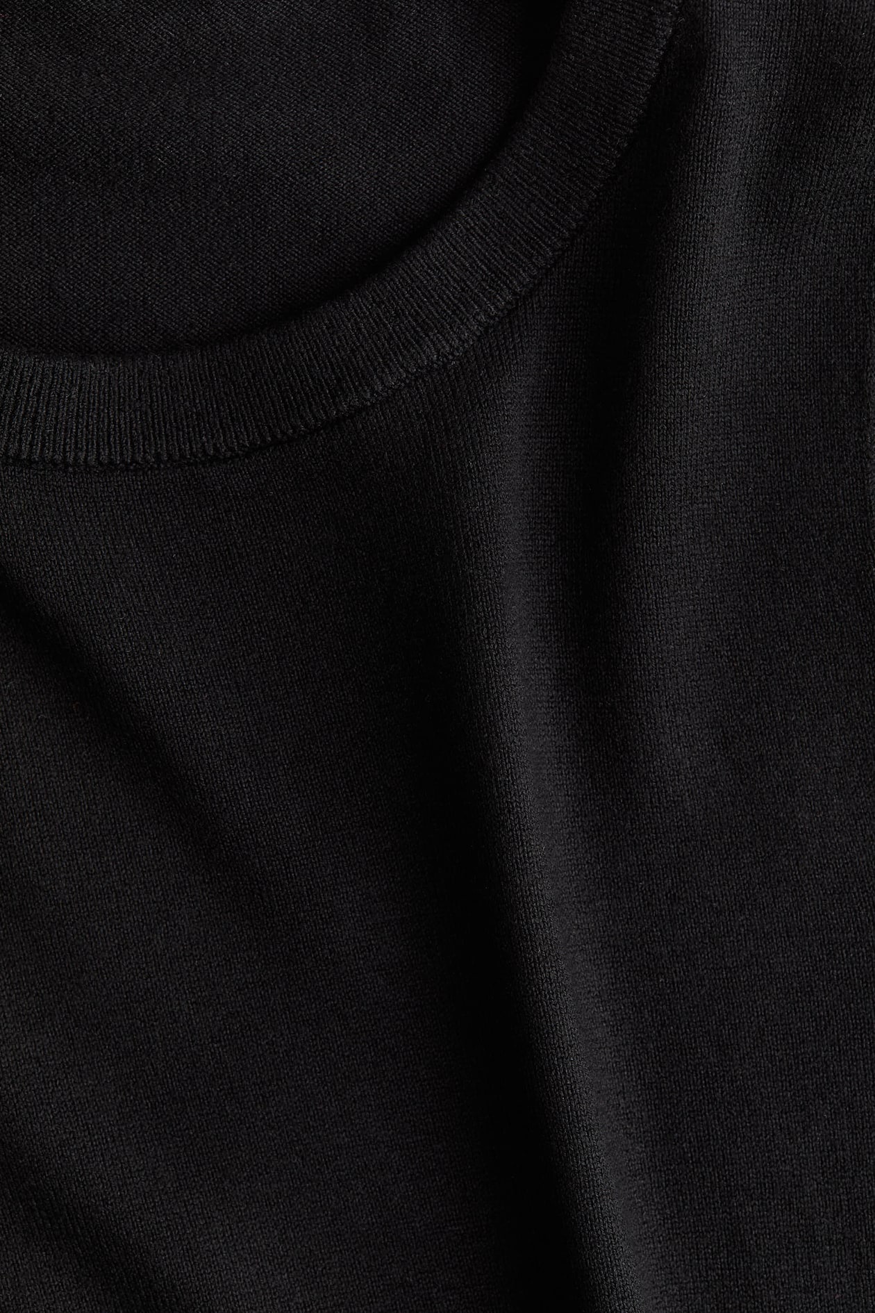 Fine-Knit Sweater Vest - image 3