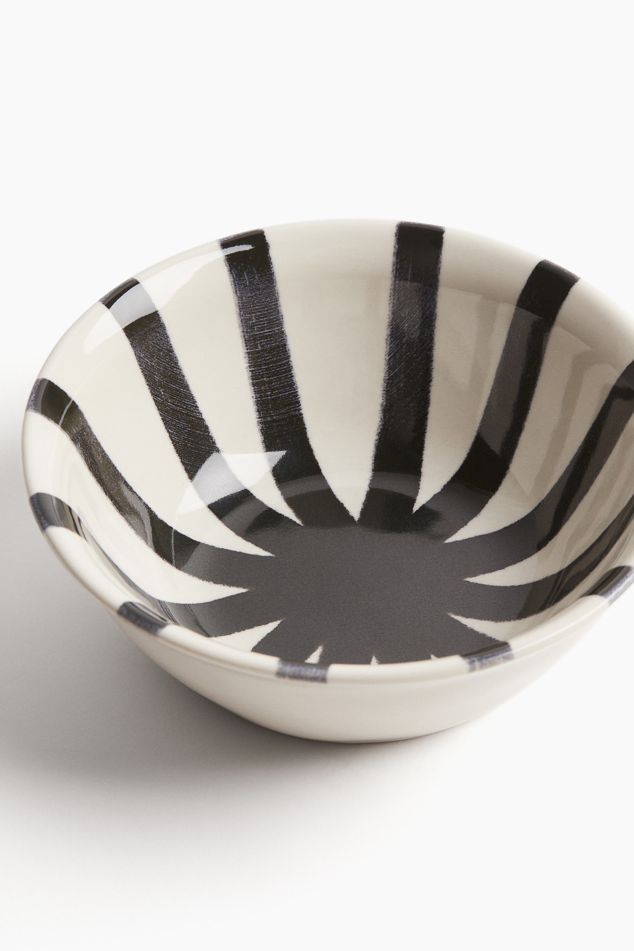 Patterned Stoneware Bowl