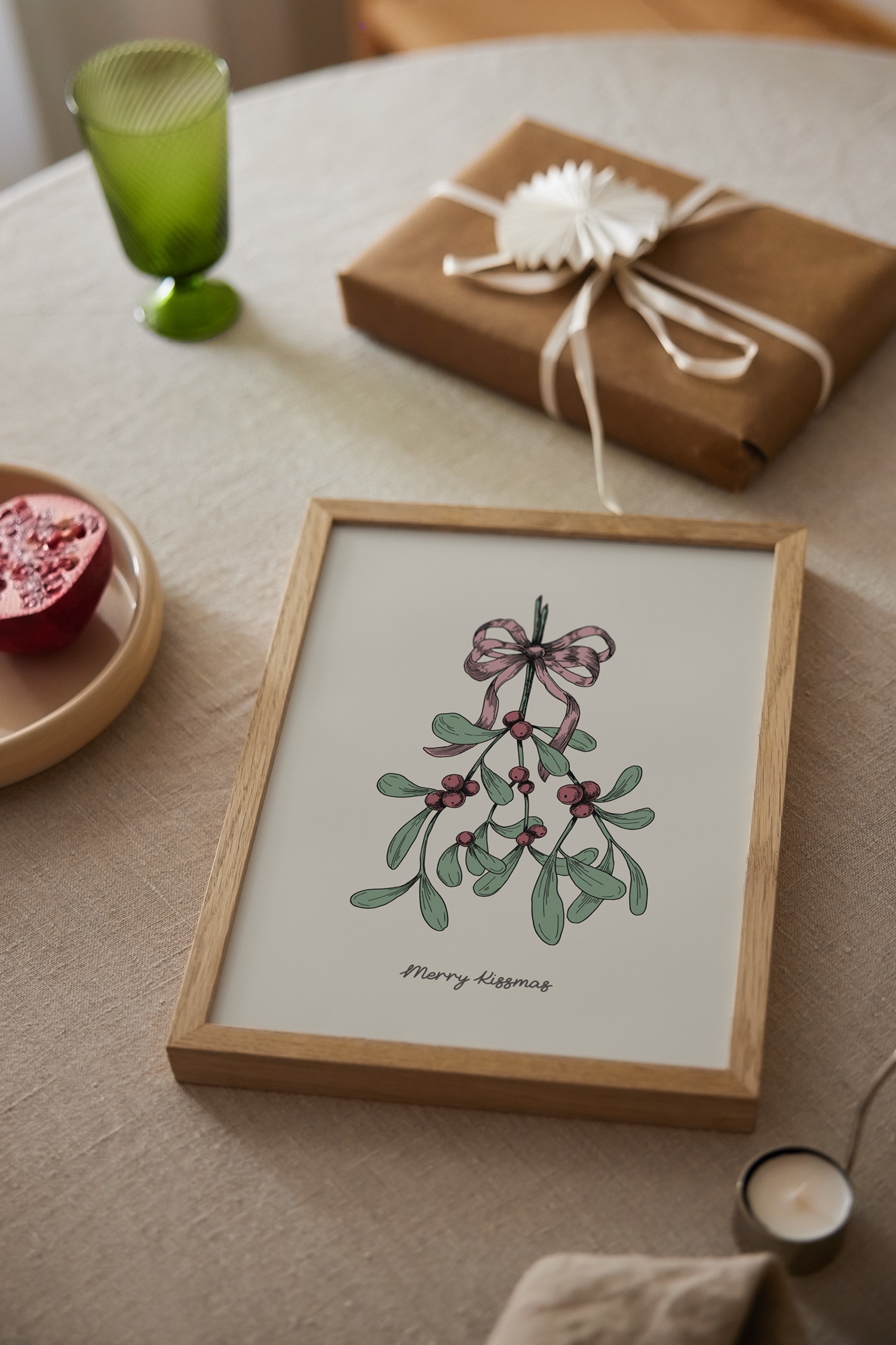 Julposter - Merry Kissmas/Christmas Celebration/Eat Drink Sleep Repeat/Red Fruits On A Table