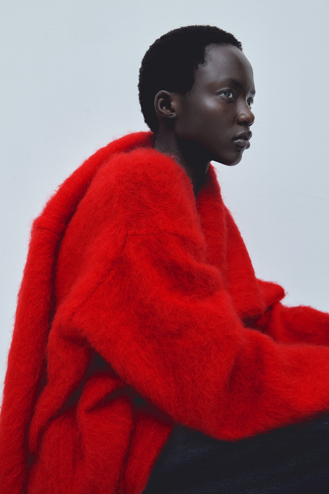 Oversized Pullover aus Mohairmix - Tiefer Ausschnitt - Langarm  