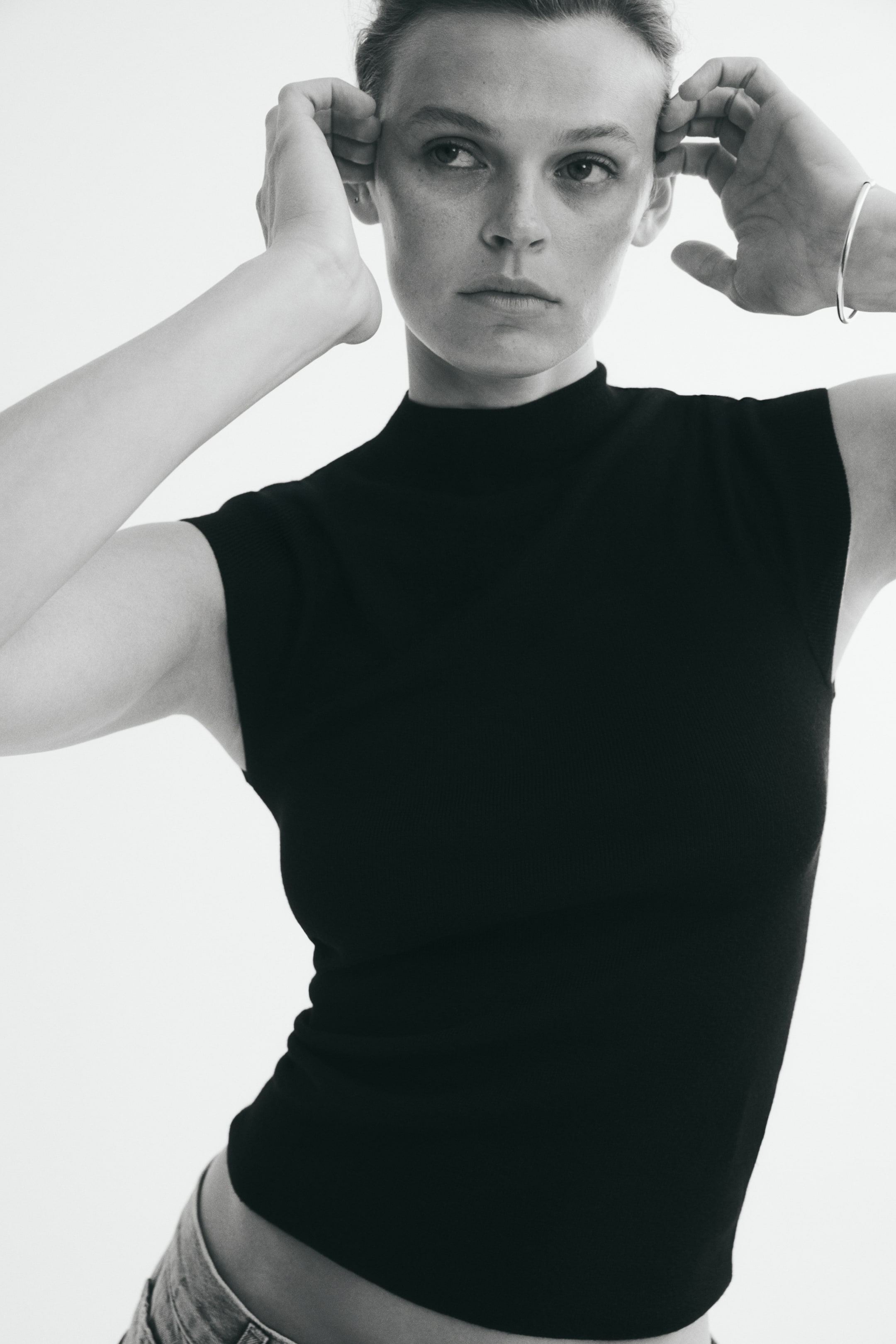 Fine-Knit Mock Turtleneck Top