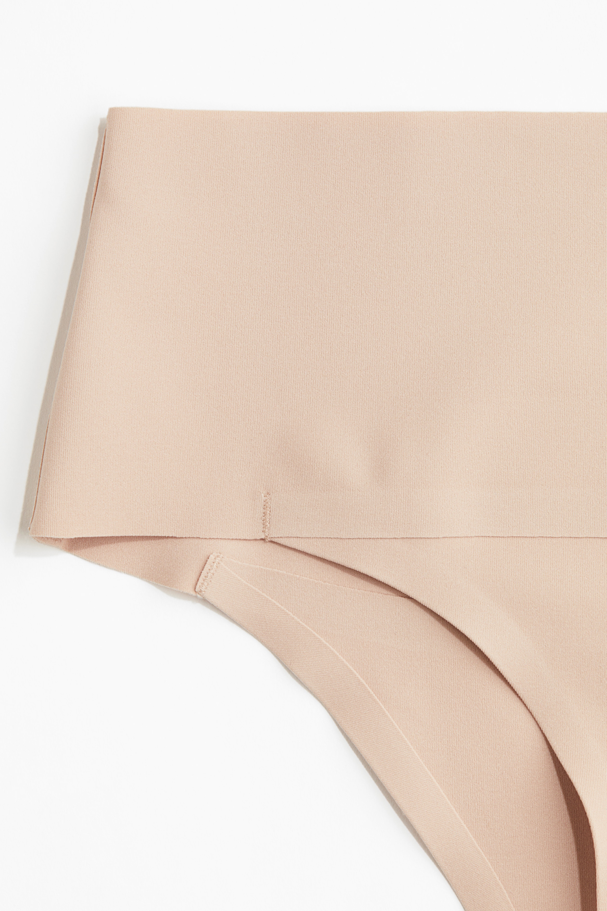 Medium Shape Thong briefs