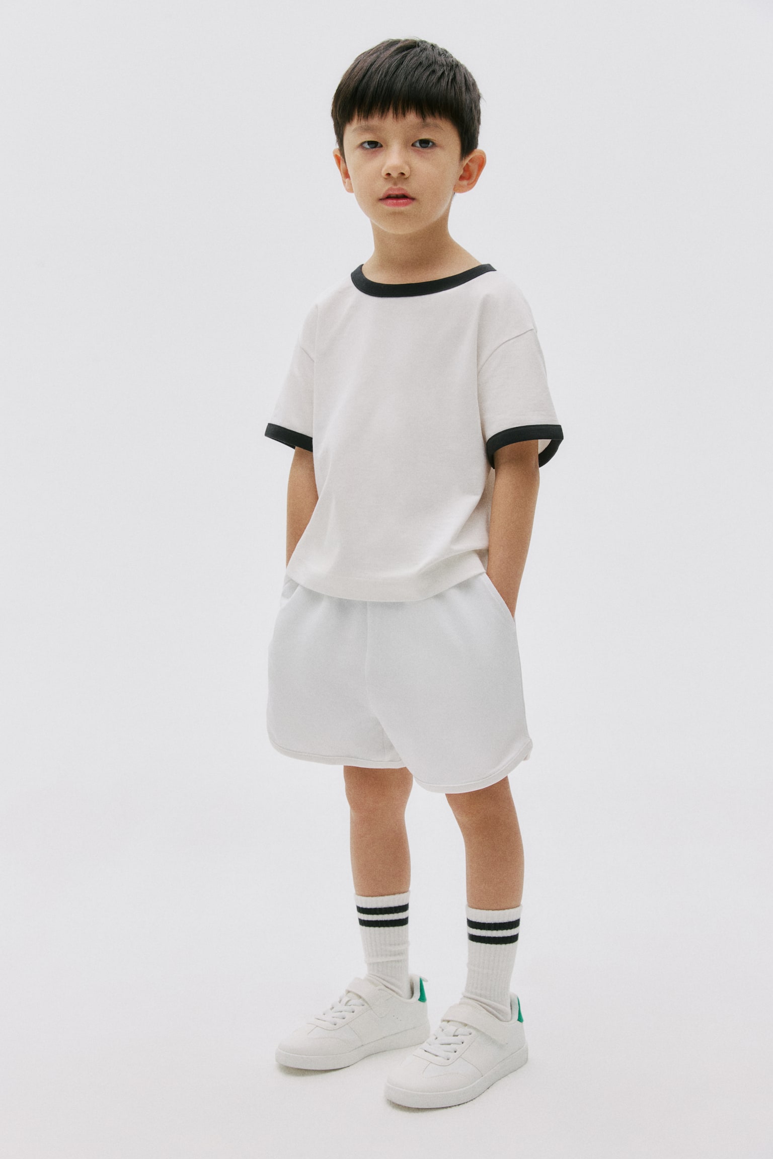 Áo thun COOLMAX® - Màu trắng/Đen/Màu xanh dương/Kẻ/Màu xanh tím than/Kẻ/Màu trắng/Màu tím nhạt/Kẻ/Màu xanh tím than/Trắng/Màu kem/Tím nhạt/Màu kem/Xanh dương nhạt/Màu hồng nhạt/Kẻ/Màu đen - 7