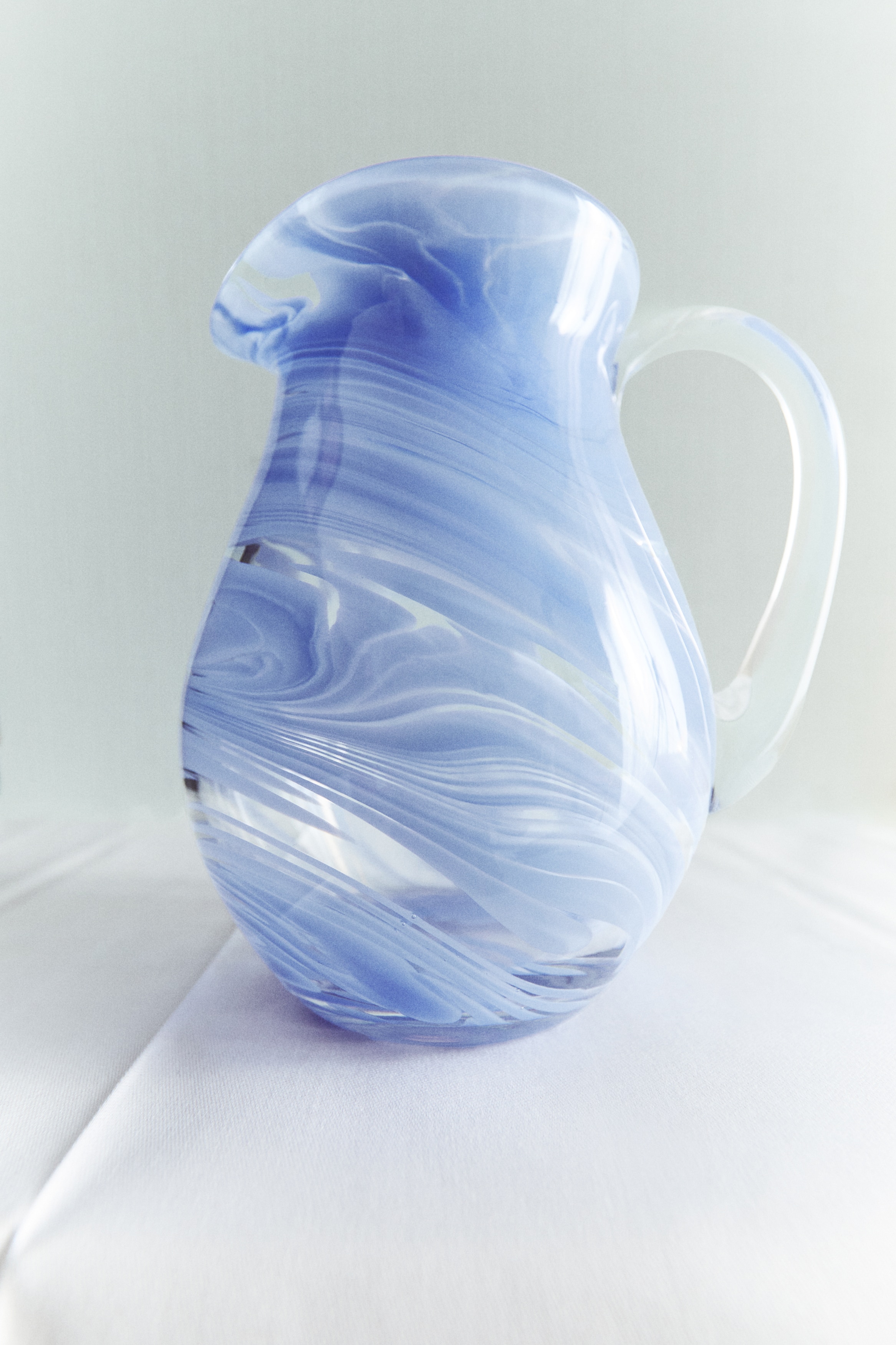 Carafă de sticlă cu motiv - Albastru-deschis/motive/Galben/dungi