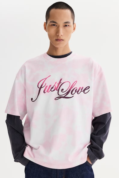オーバーサイズフィット ヒートリアクティブプリントTシャツ