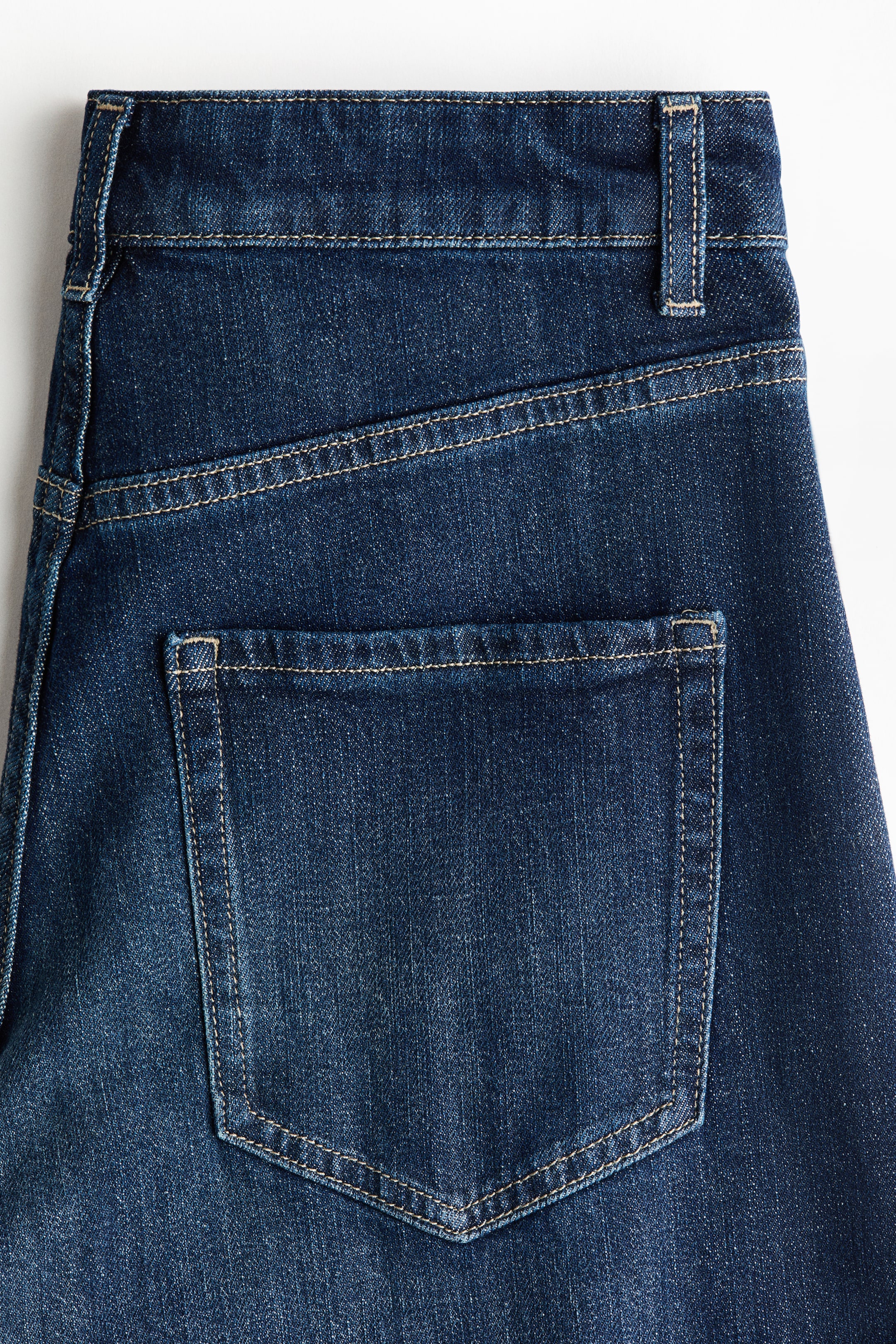 View larger image: Wide High Jeans - Dark denim blue - Ladies | H&M IN 7