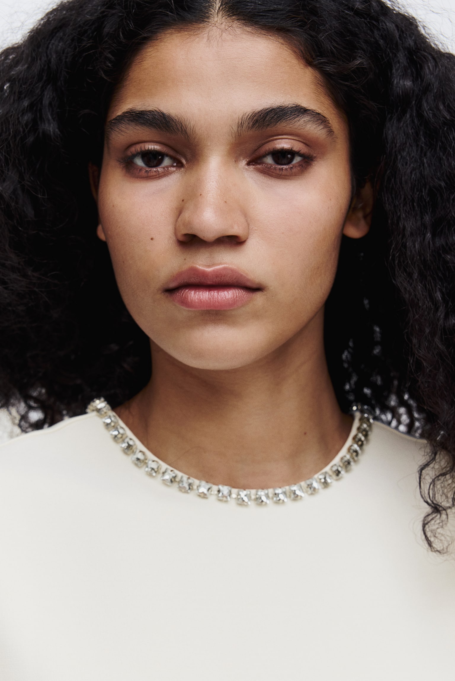 Rhinestone-embellished dress - Cream - 6