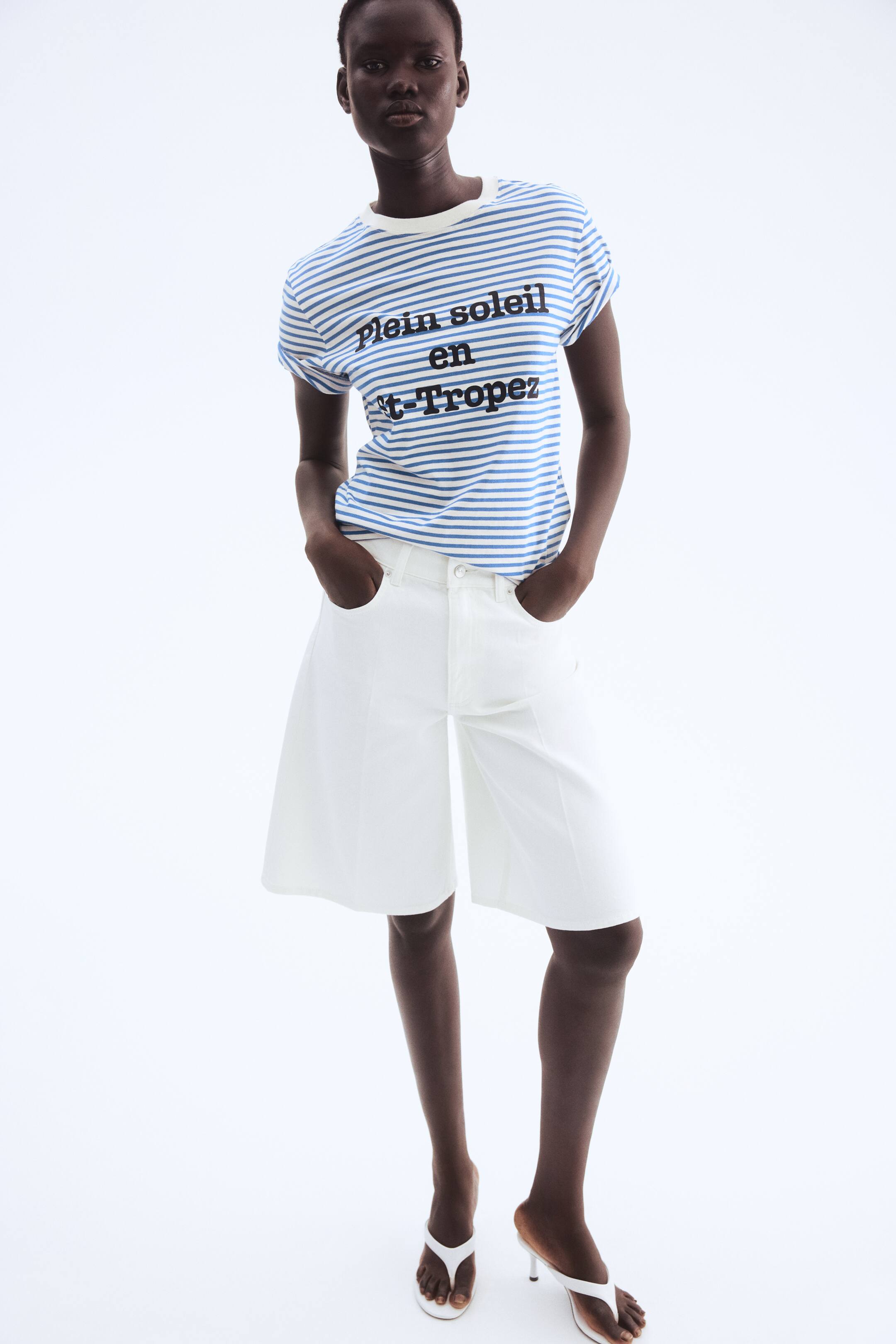 Nagyobb kép megtekintése: Printed T-shirt - Fehér/kék csíkos - NŐI | H&M HU 2