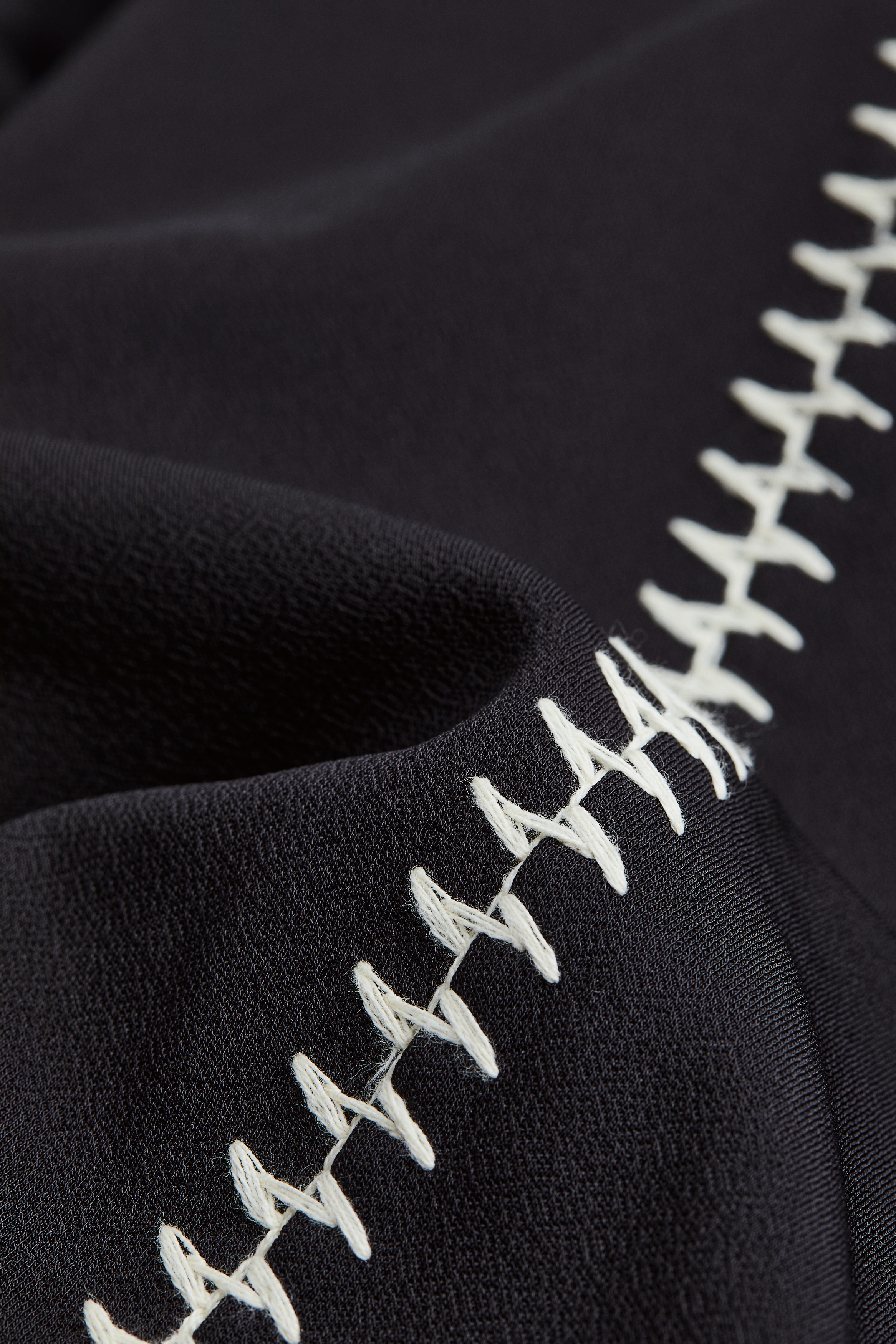 Embroidered jersey dress