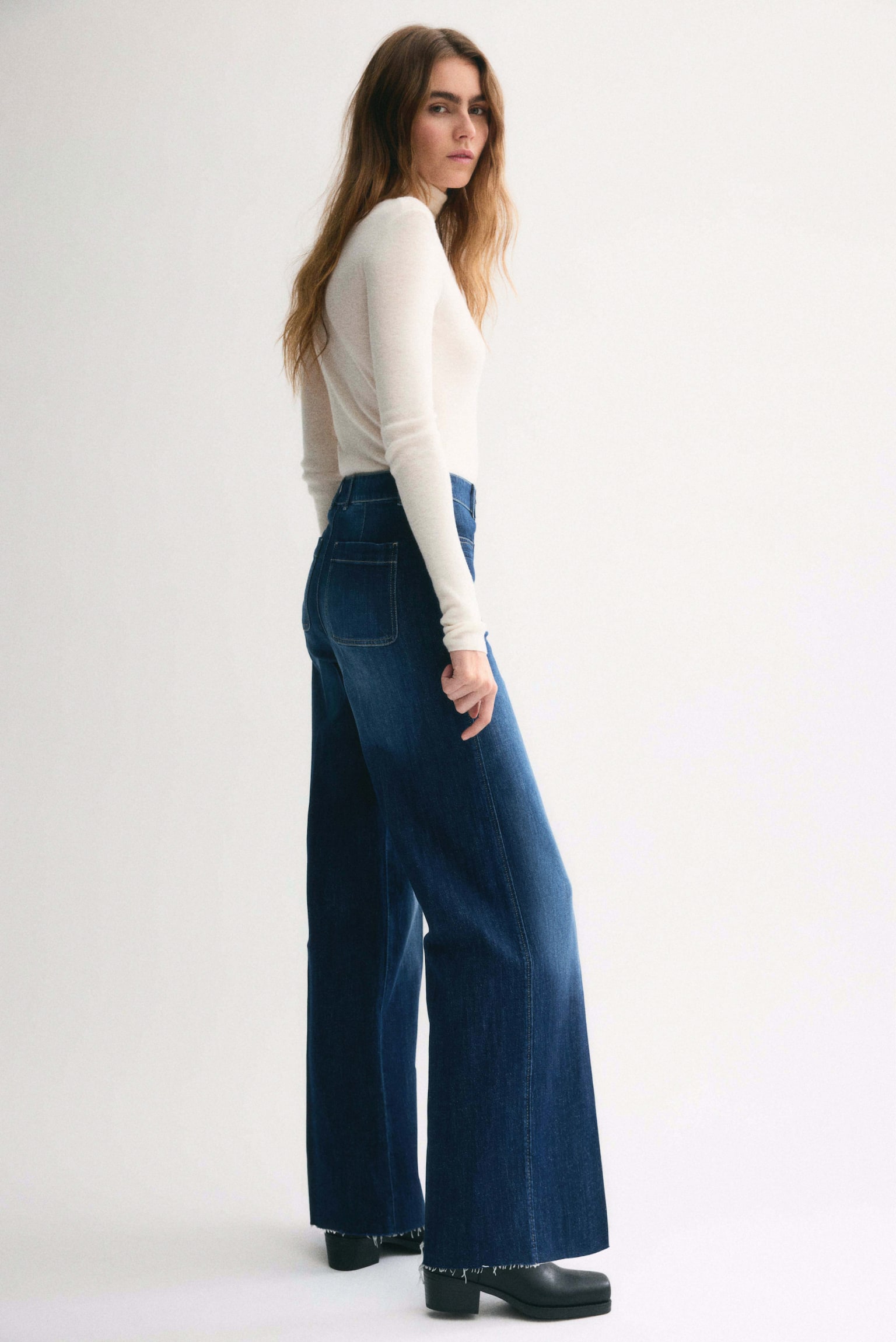 Wide High Jeans - Mørk denimblå/Hvid/Denimblå/Sart gul - 3