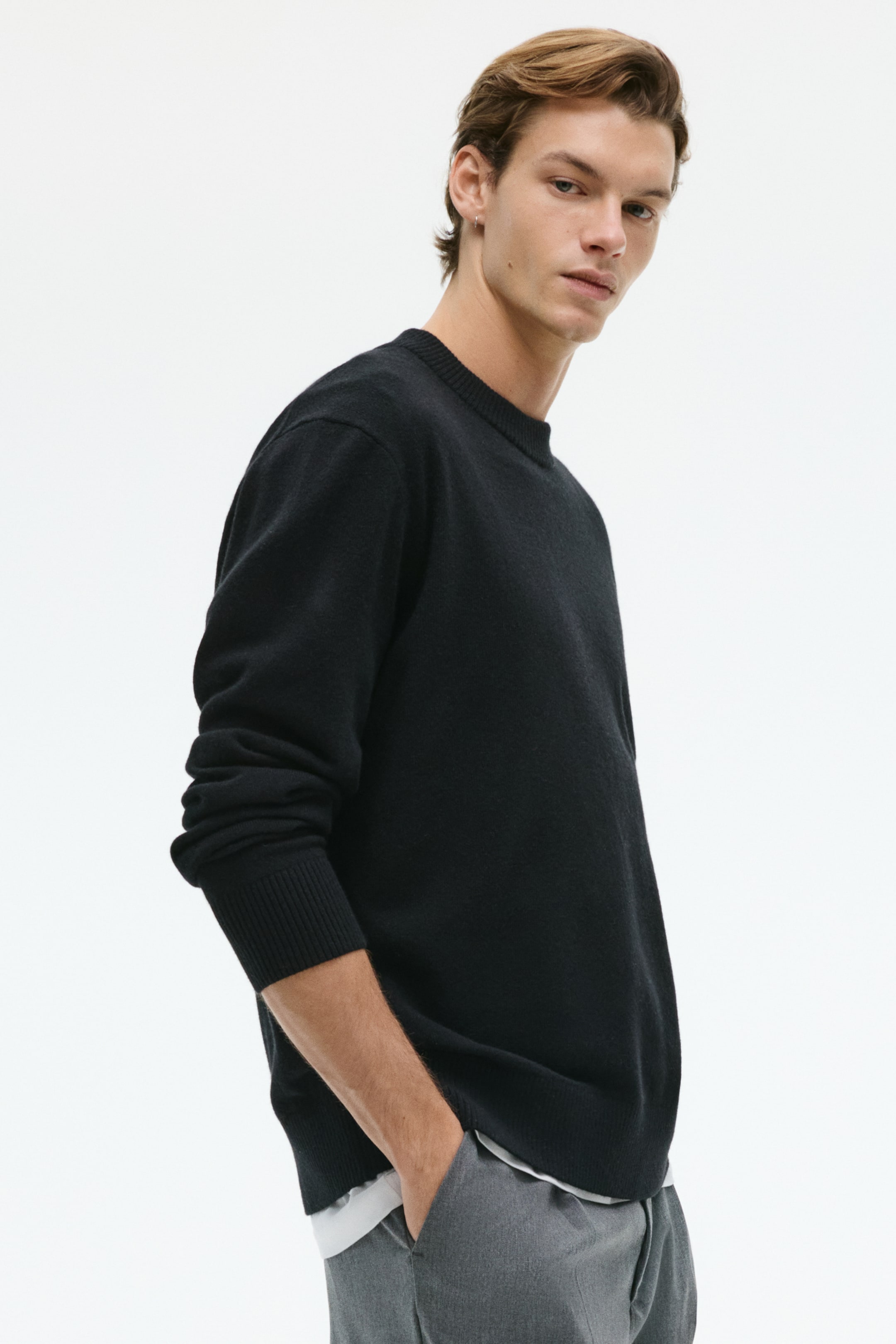 Agrandir l'image: Pull Regular Fit en cachemire - Noir - HOMME | H&M CH 4