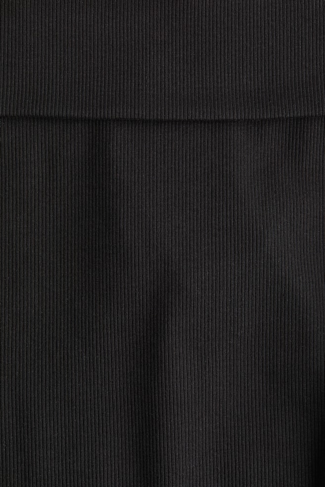 Ribbed Off-the-Shoulder Top - Black/White/striped/Bright red - 4