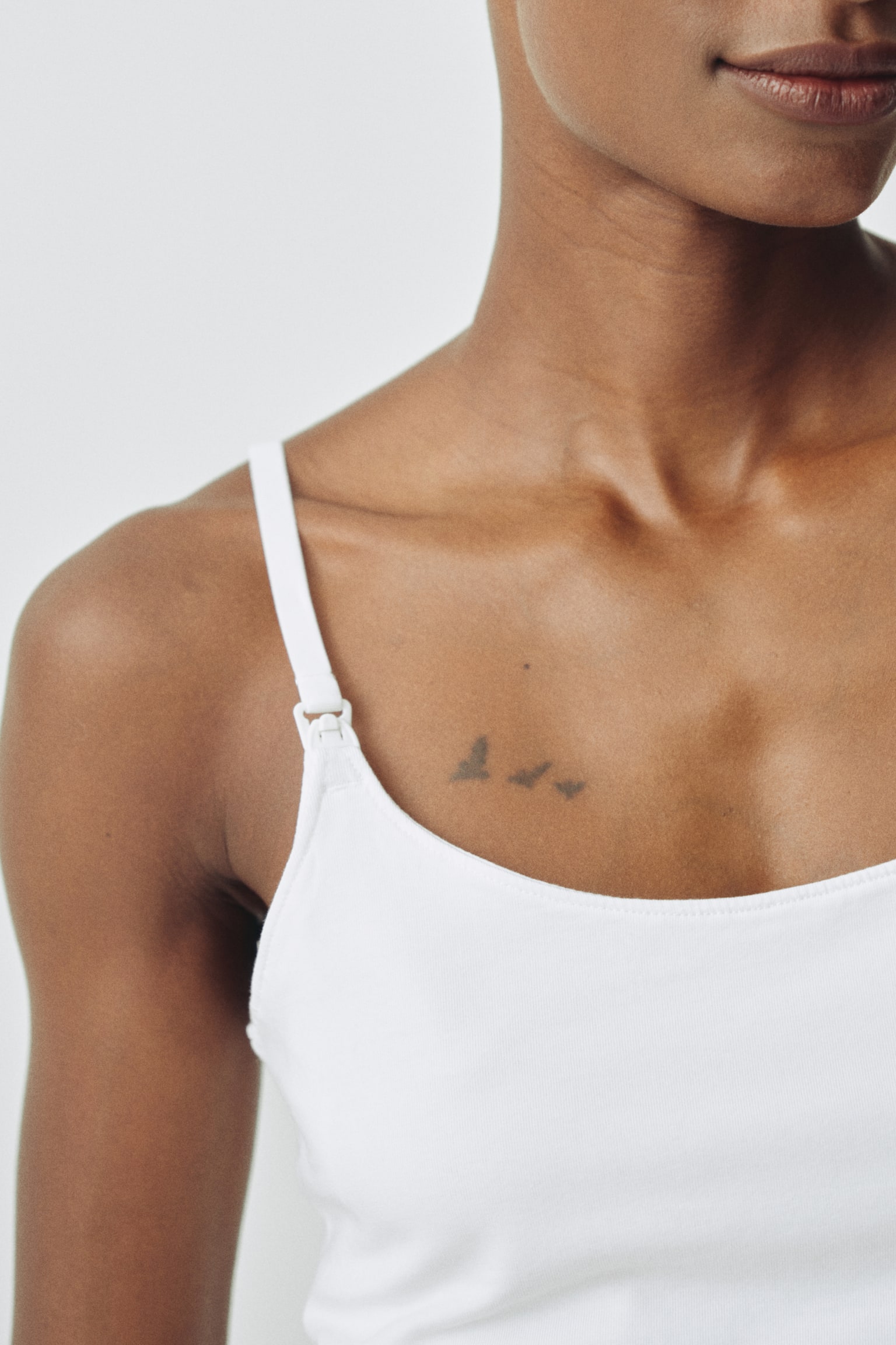 MAMA 3 db-os szoptatós felső pánttal - Világosbézs/fekete/fehér/Bézs/fekete/fehér/Burgundivörös/púderrózsaszín/Fekete/fehér/szürke melír/Galambkék/tengerészkék/Sötétzöld/krémszínű/fekete/Sötétbarna/bézs/fehér - 6