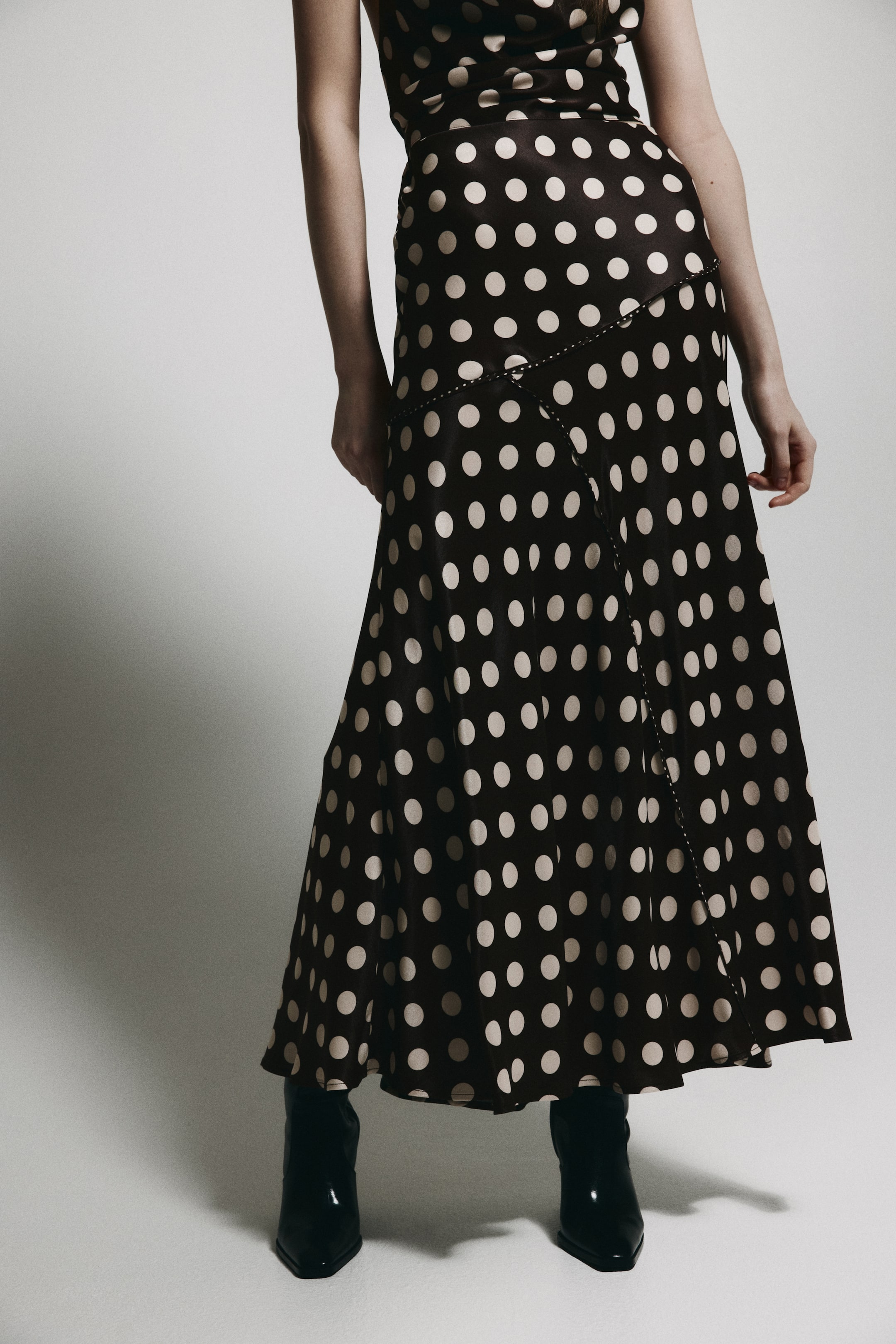 View larger image: Satin Skirt - Dark brown/dotted - Ladies | H&M US 2