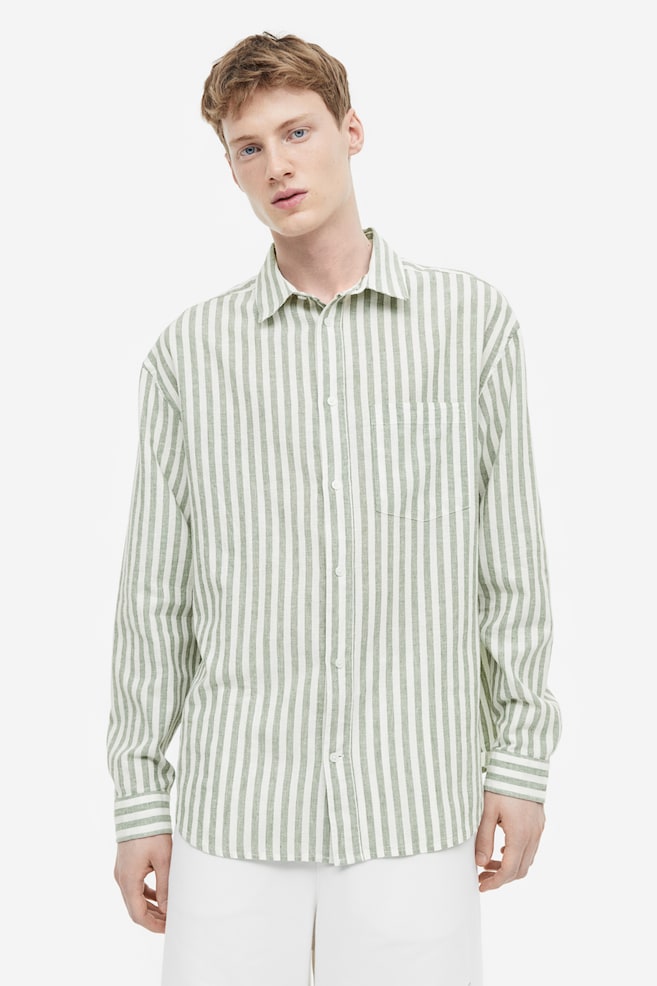 Camicia misto lino Relaxed Fit - Verde/bianco righe/Verde kaki/righe/Azzurro/bianco righe/Bianco - 1