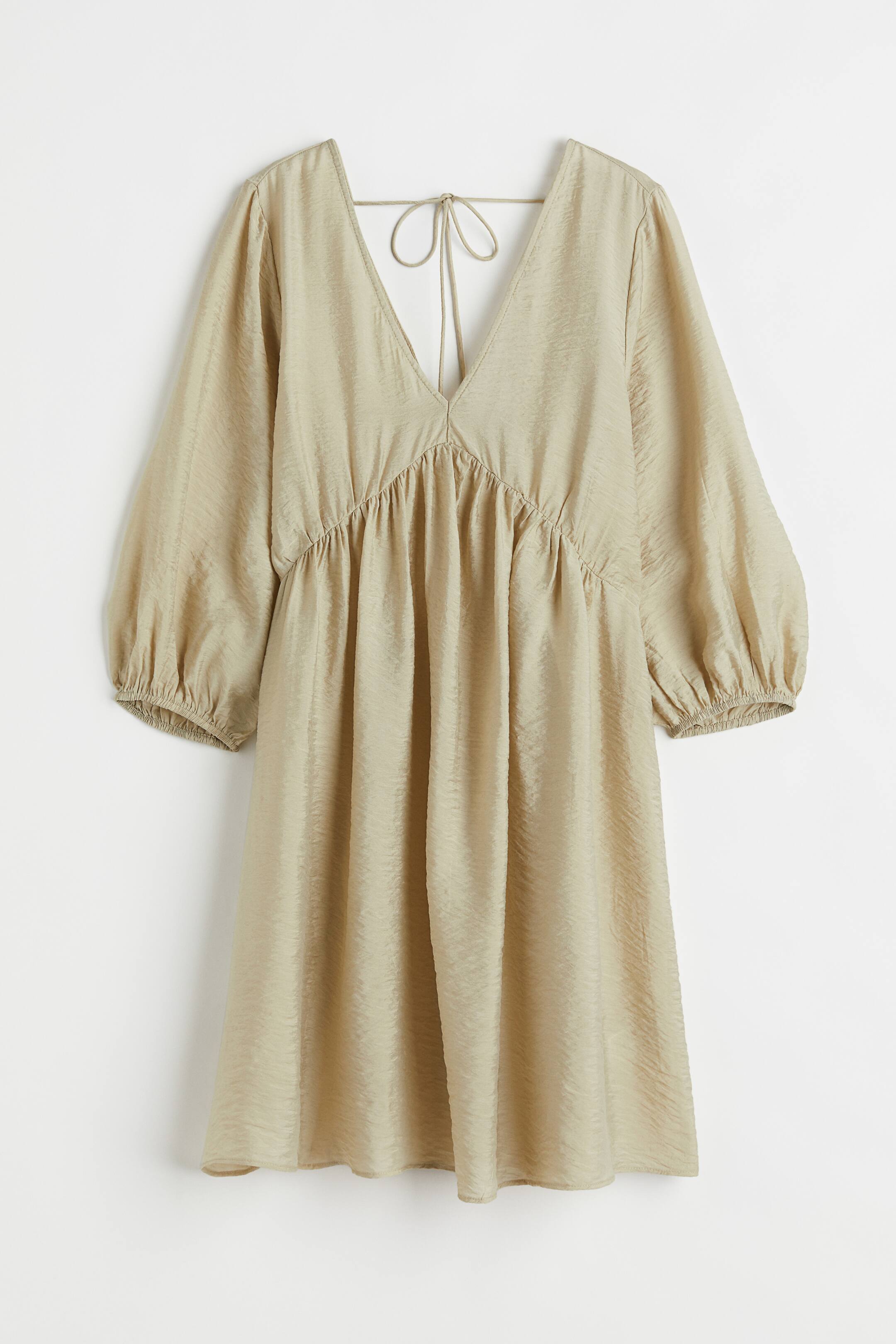 View larger image: V-neck dress - Light green - Ladies | H&M 1