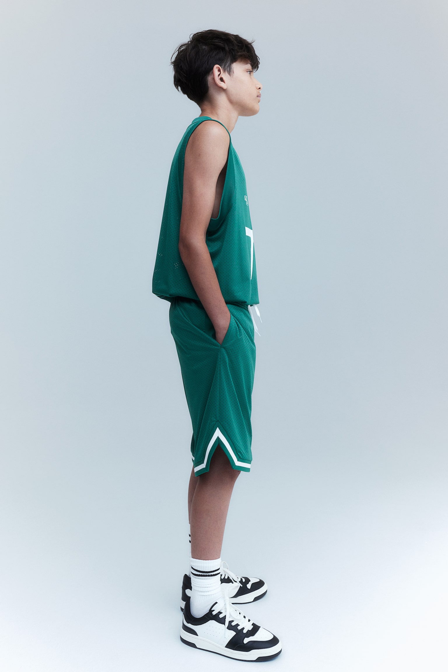 Basketball shorts in DryMove™ - Green - 3