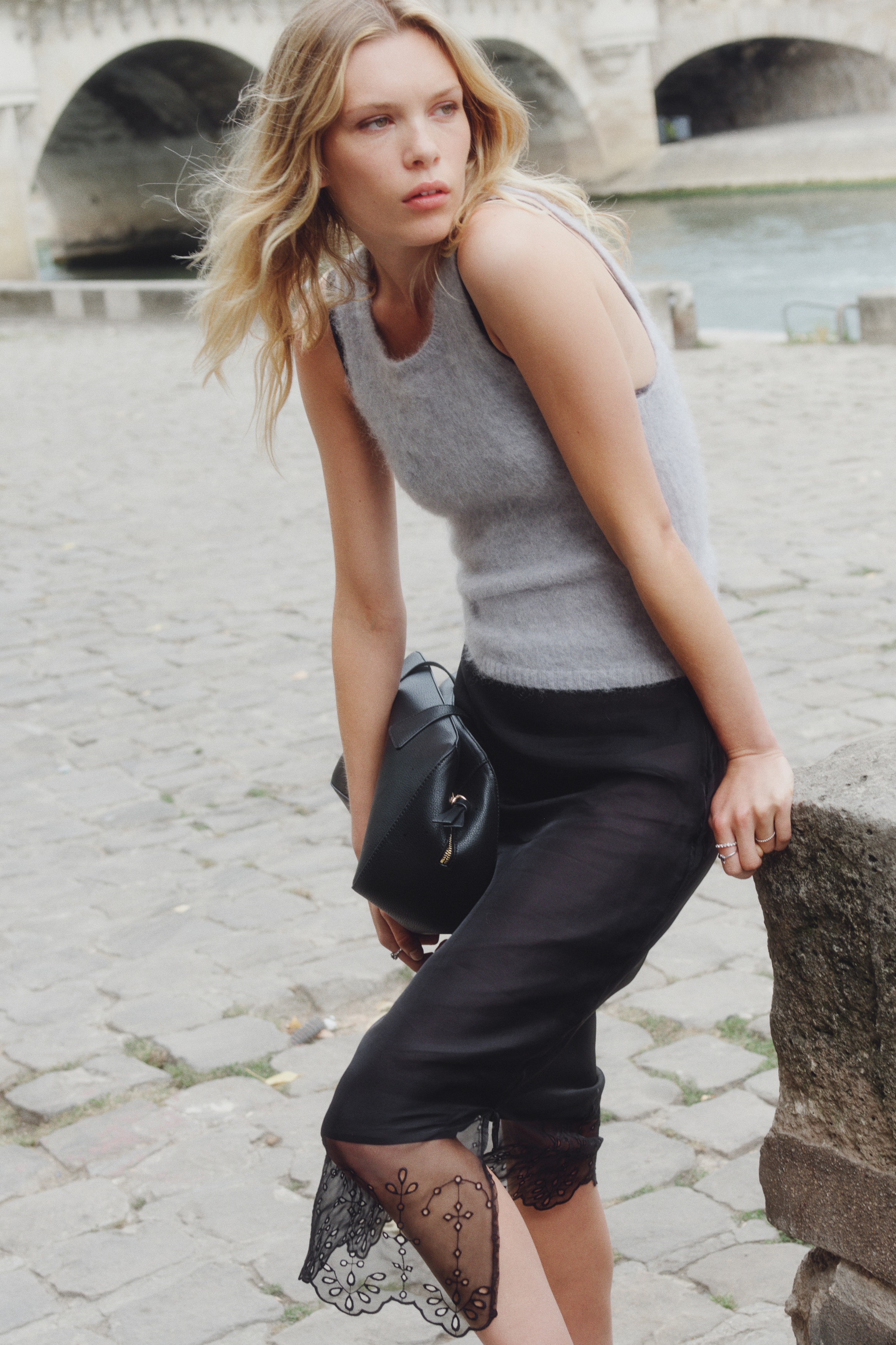 Rectangular shoulder bag