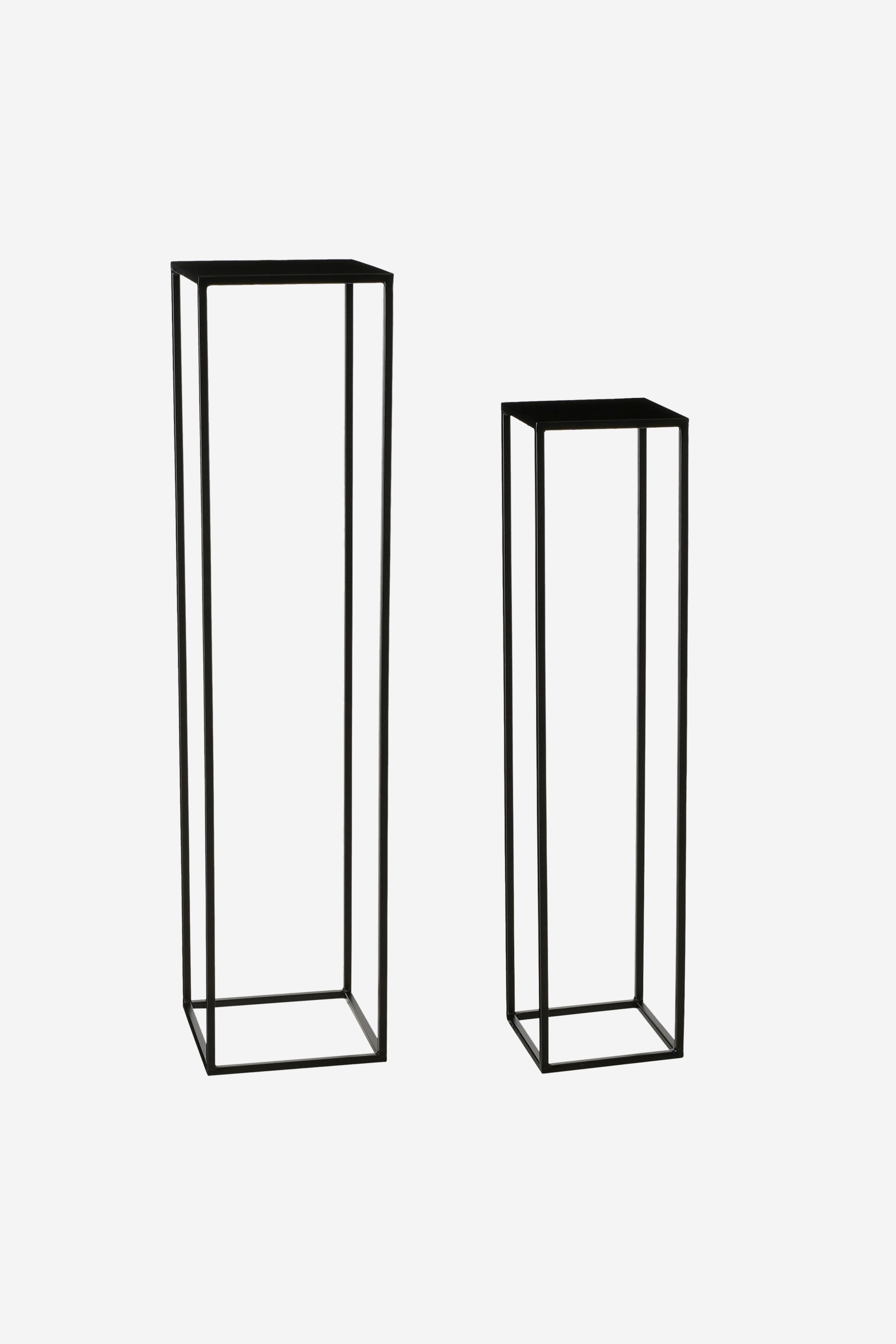 Zobacz większy obraz: Metalowy Stolik Kawowy - Czarny - Mica Decorations - HOME | H&M PL 1