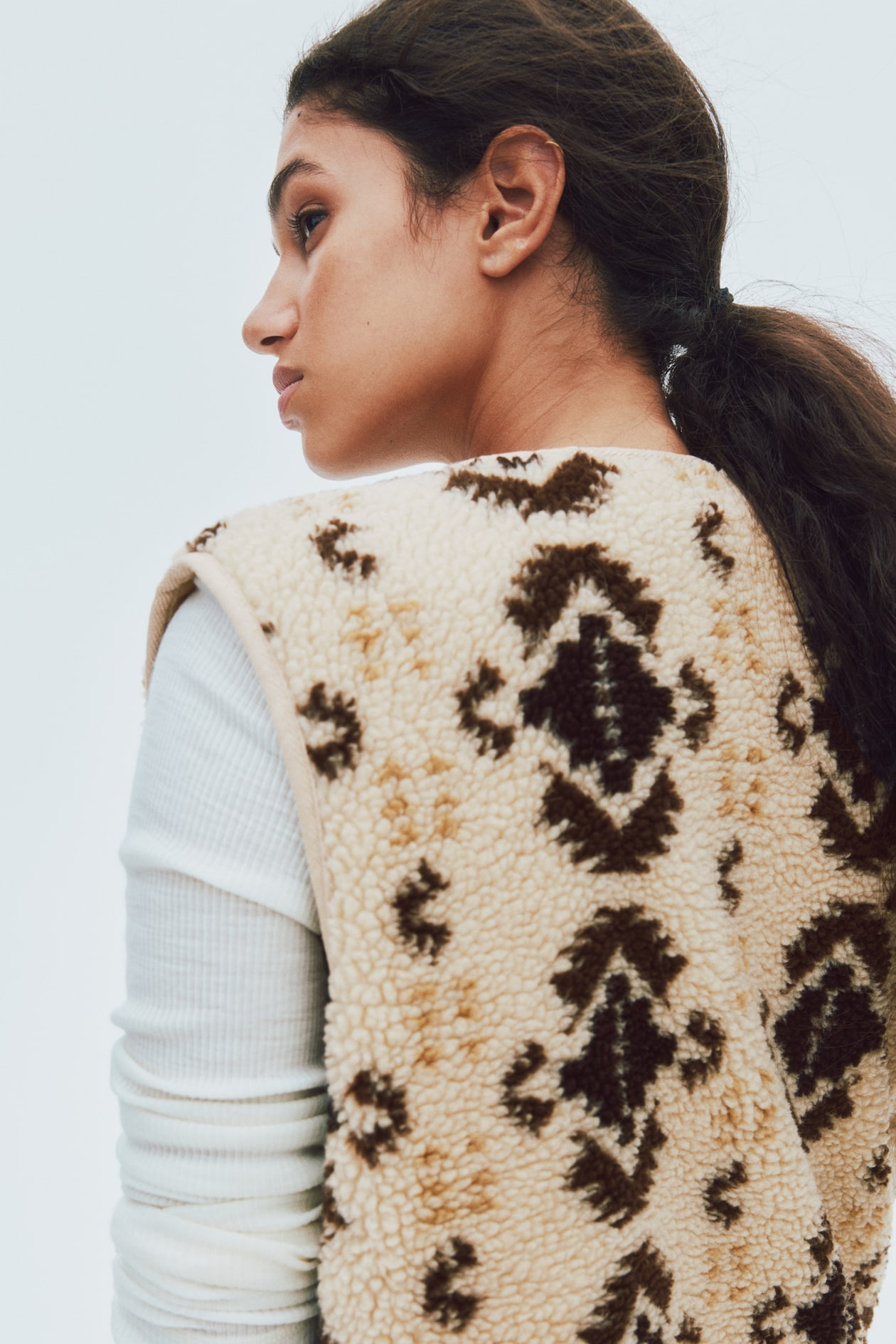 Teddy Fleece Vest - image 3