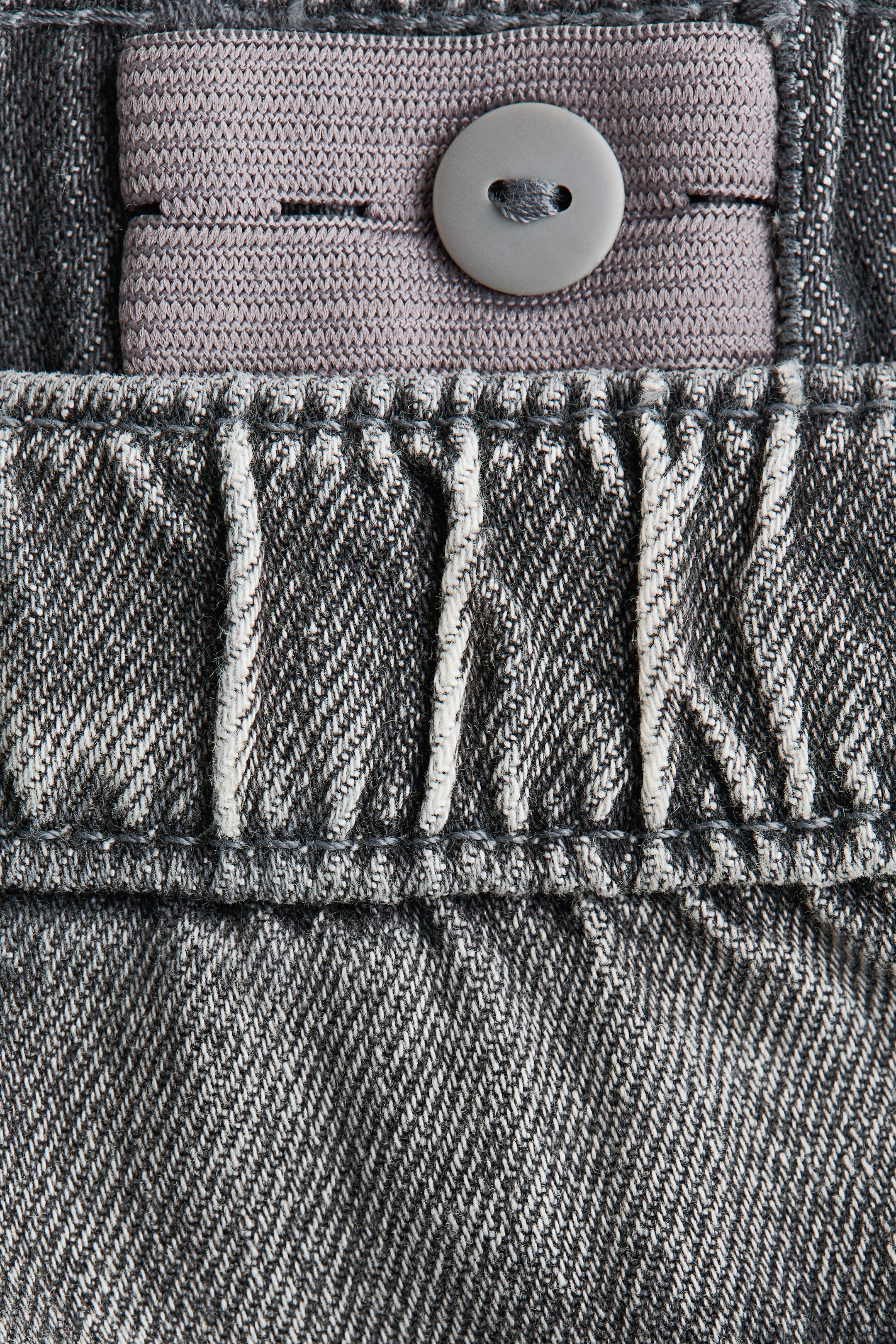 Regular-Fit Printed Jeans