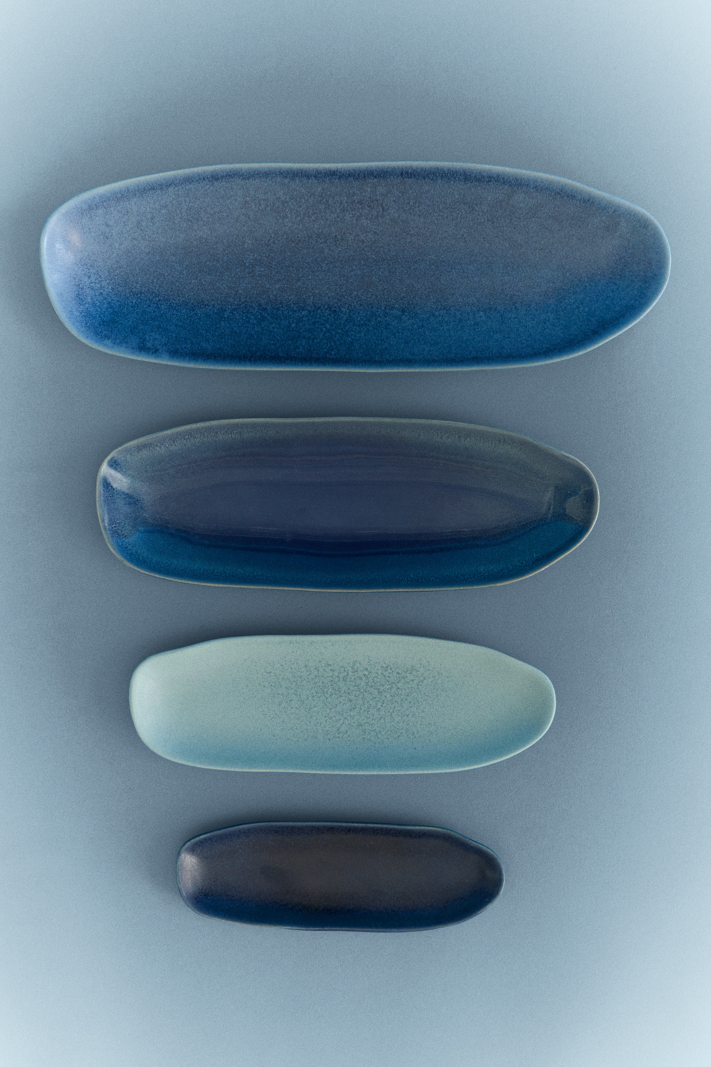 4-piece stoneware serving plate set - Dusty blue/Navy blue