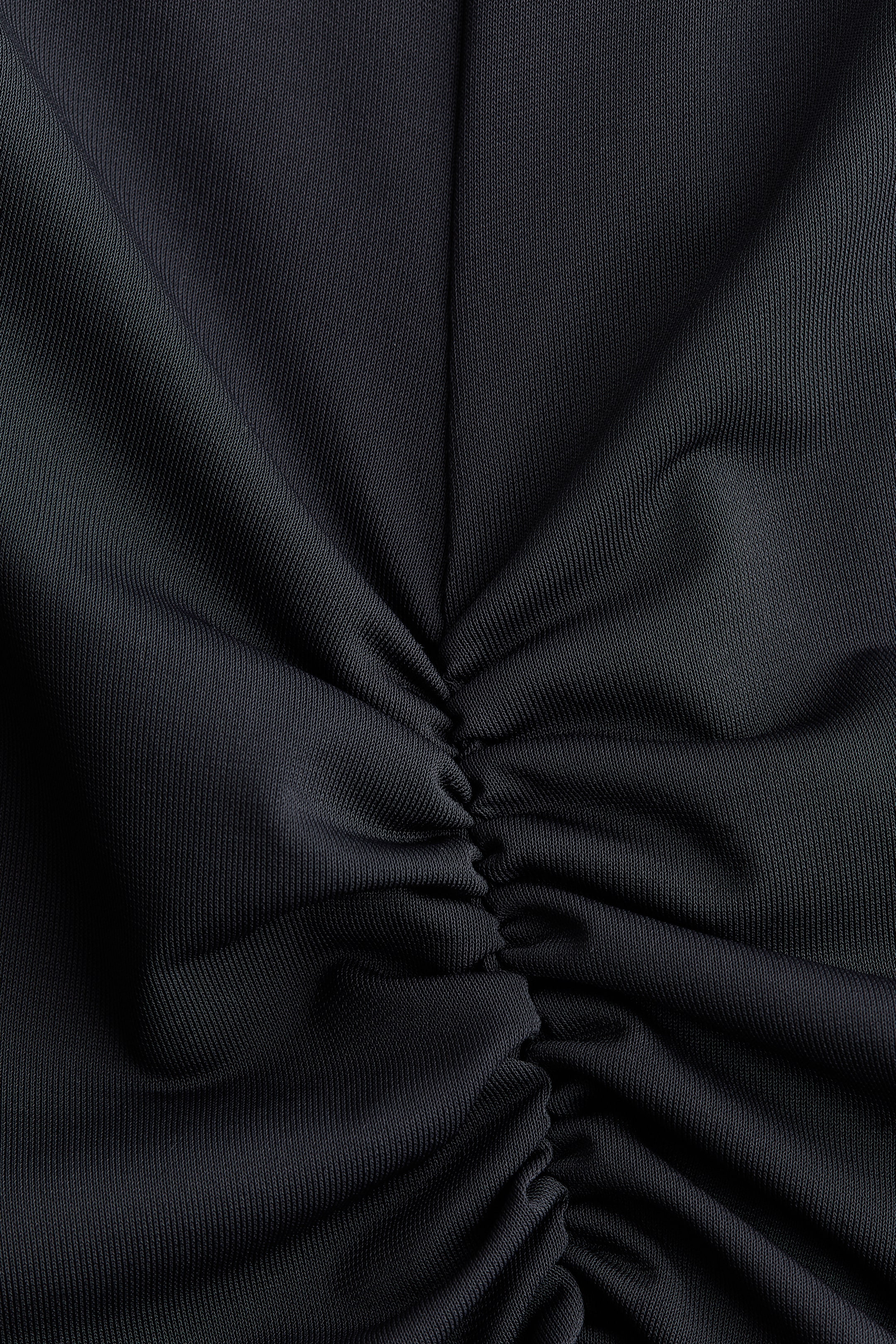 Robe froncée à mancherons