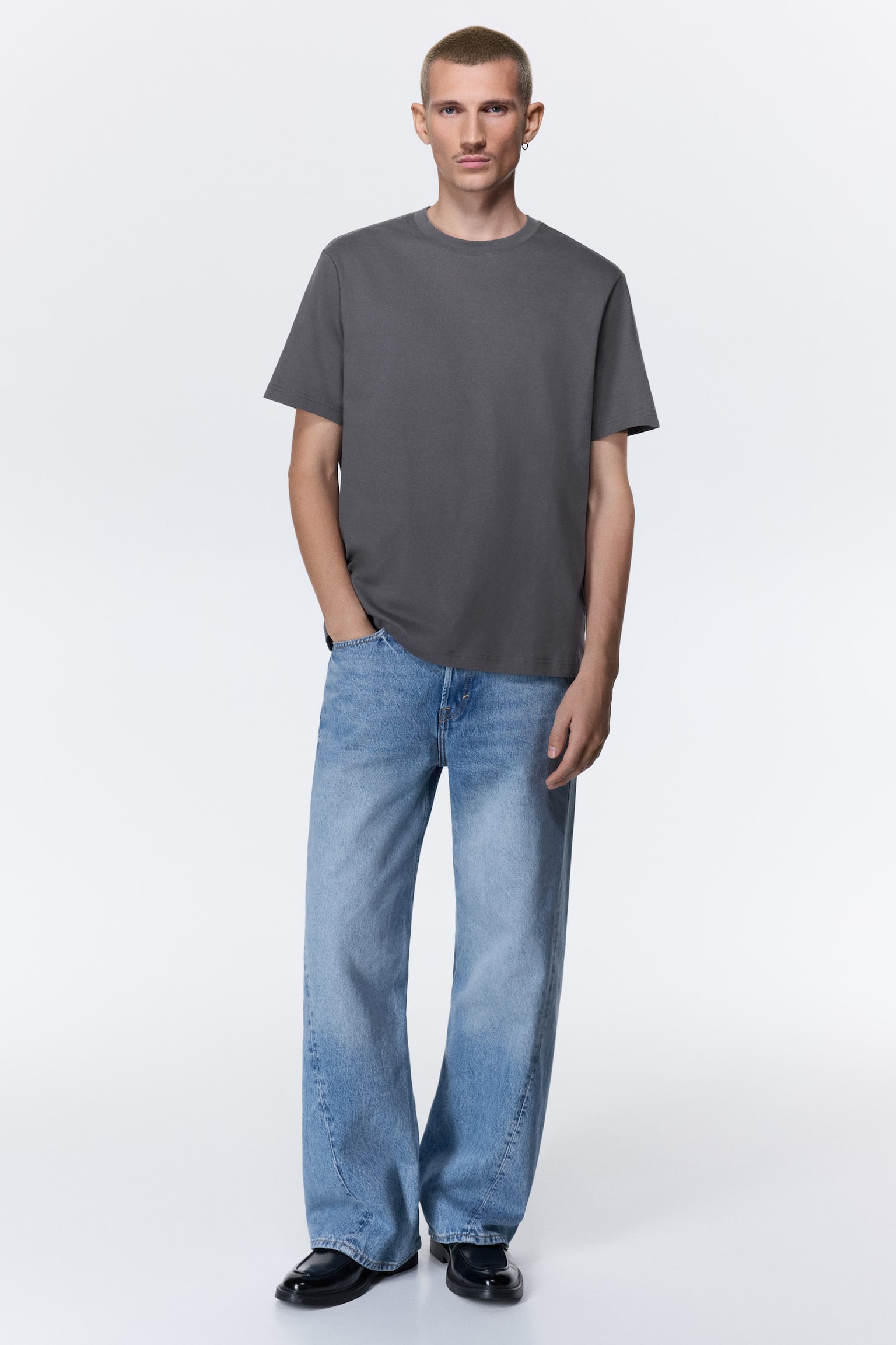 טישירט Regular Fit - אפור כהה/לבן/שחור/ורוד/תכלת/כחול נייבי/אפור מלאנז' - 3