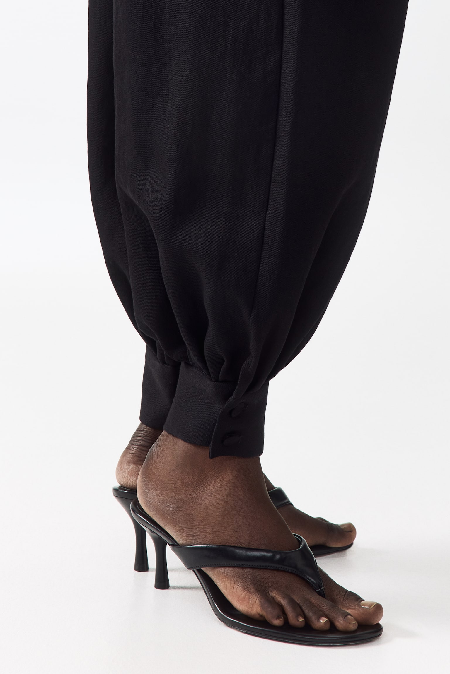 Женские брюки H&M Balloon-Leg Twill, цвет: Чёрный — фото 3