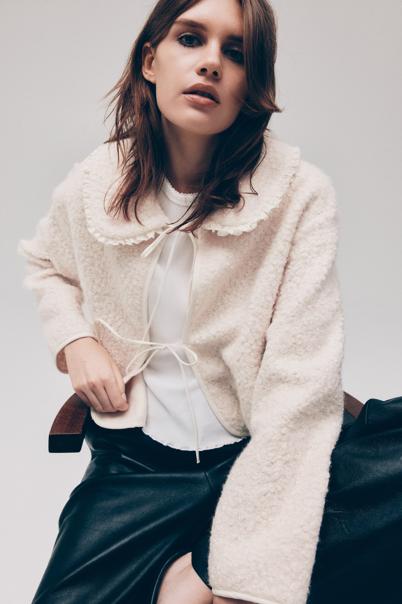 Collared bouclé cardigan - Cream - 1